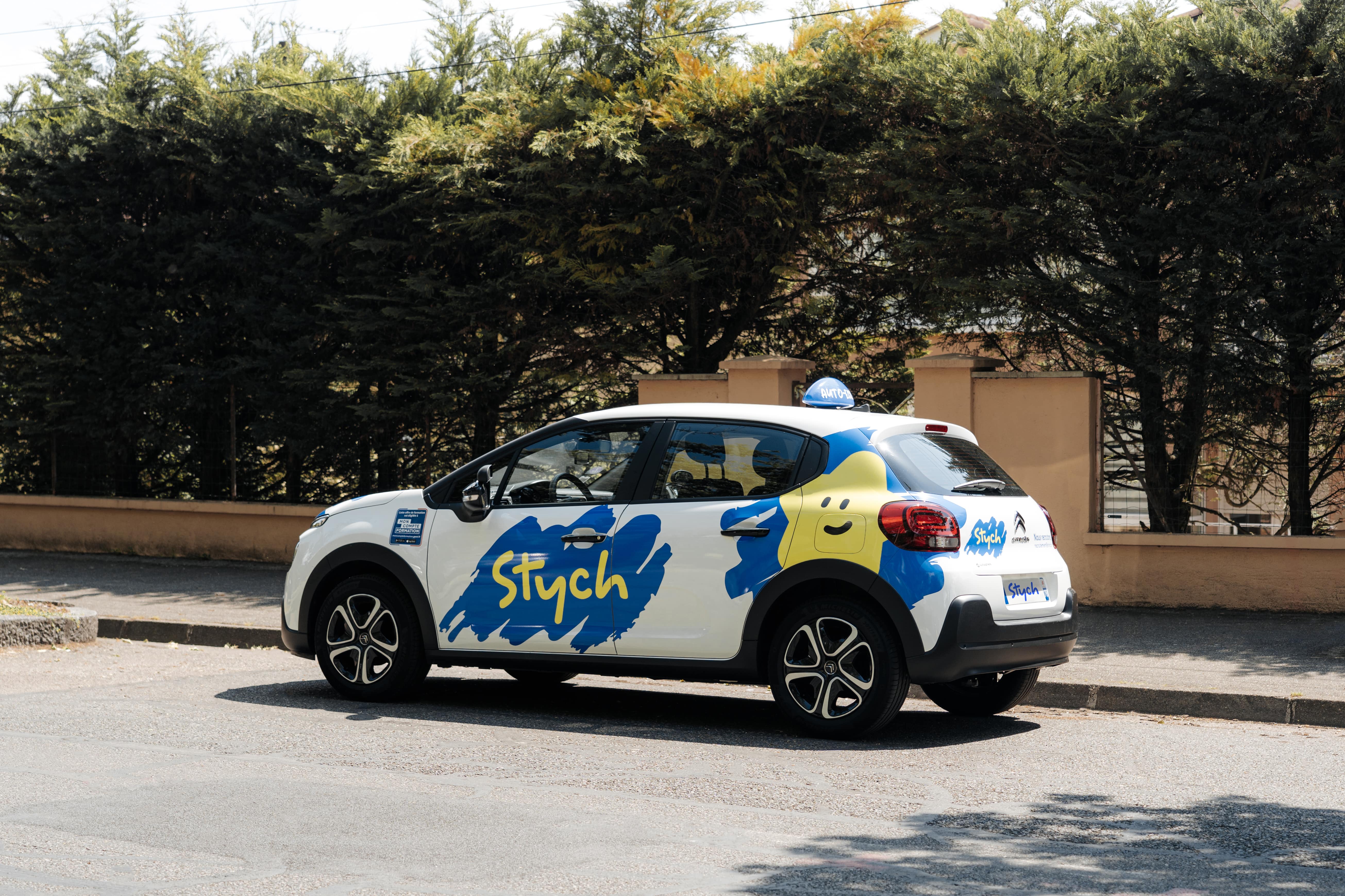 Foto 4 di Stych