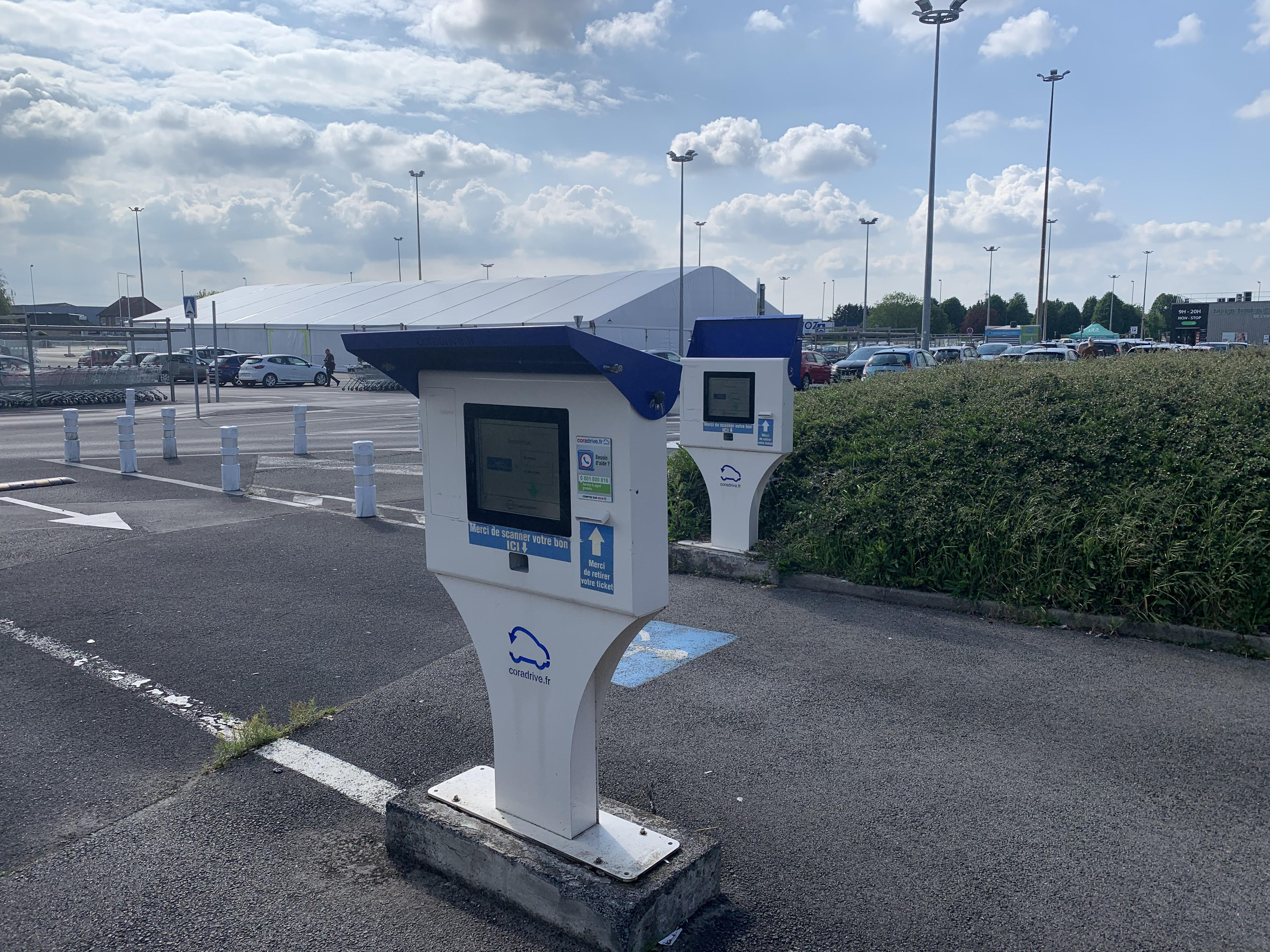 Foto 3 di Carrefour Drive