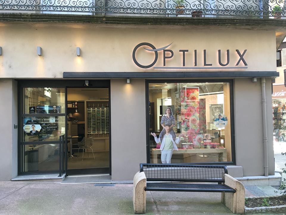 Foto 2 di OPTILUX
