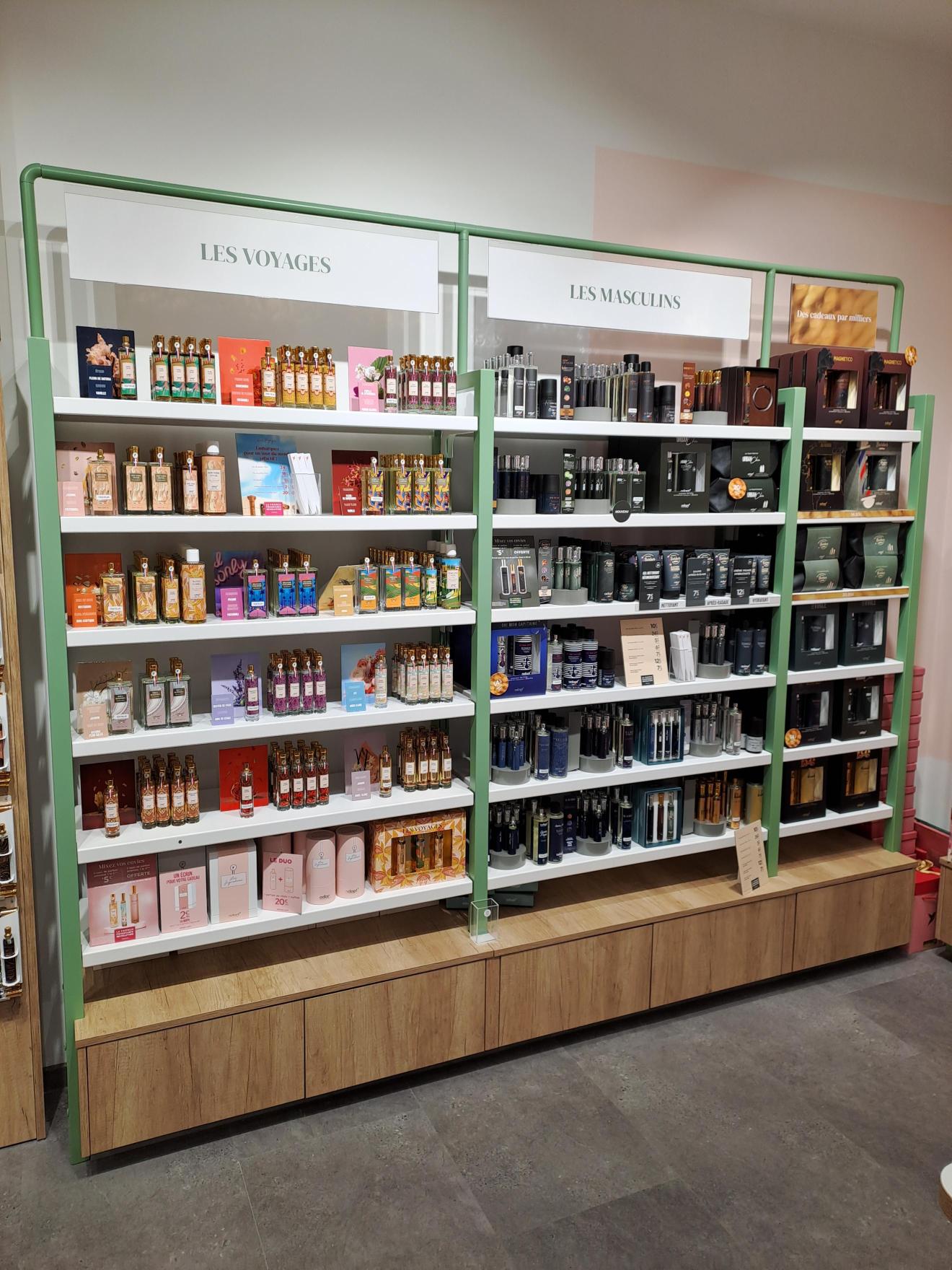 Foto 4 di Adopt Parfums