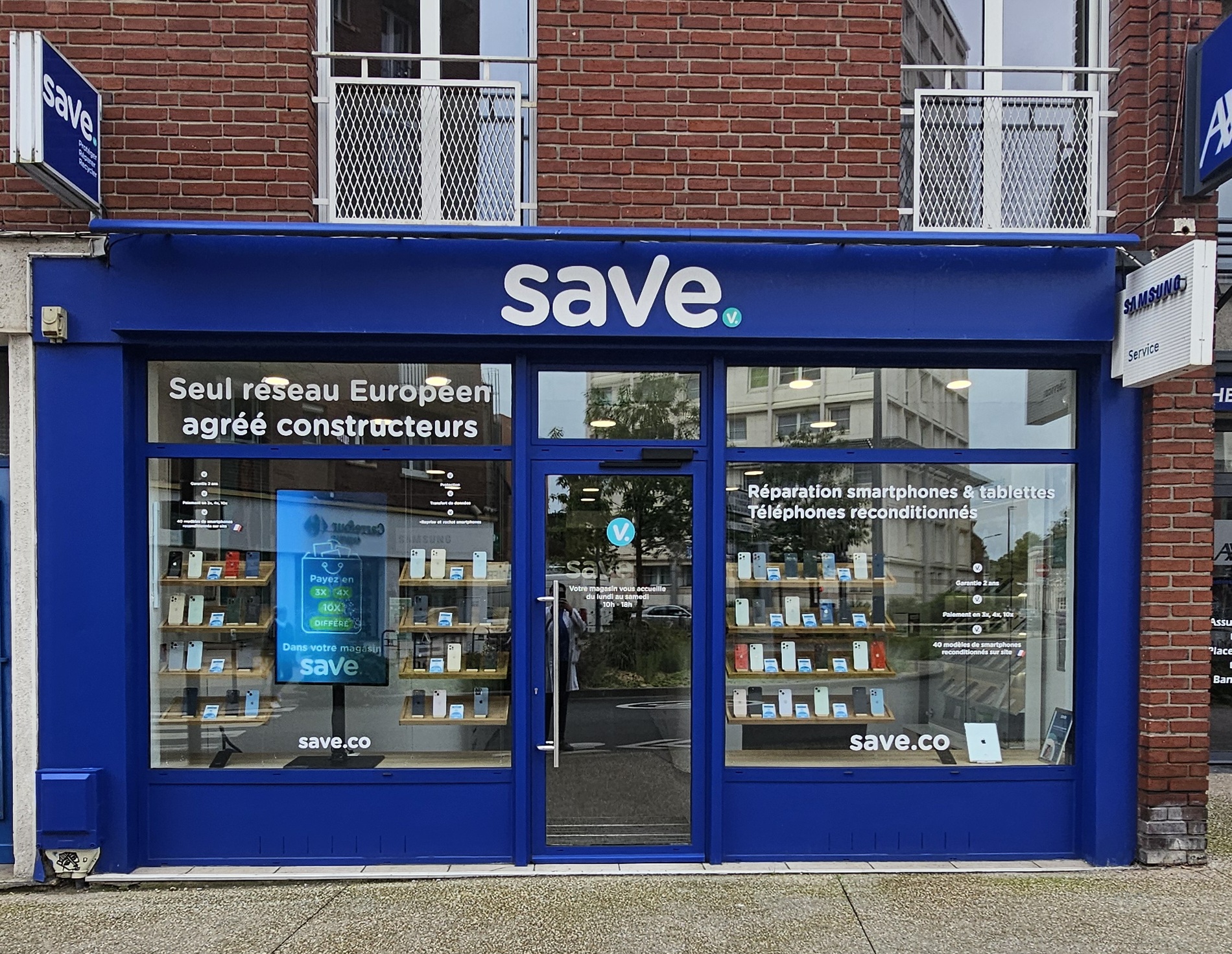Foto 1 di Save