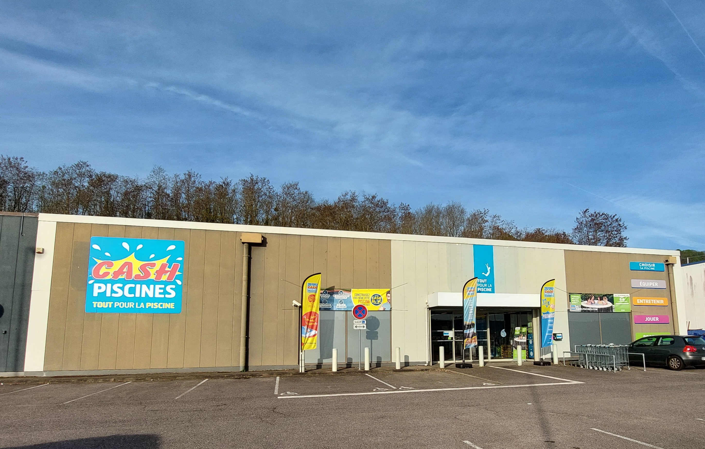 Foto 5 di Cash Piscines
