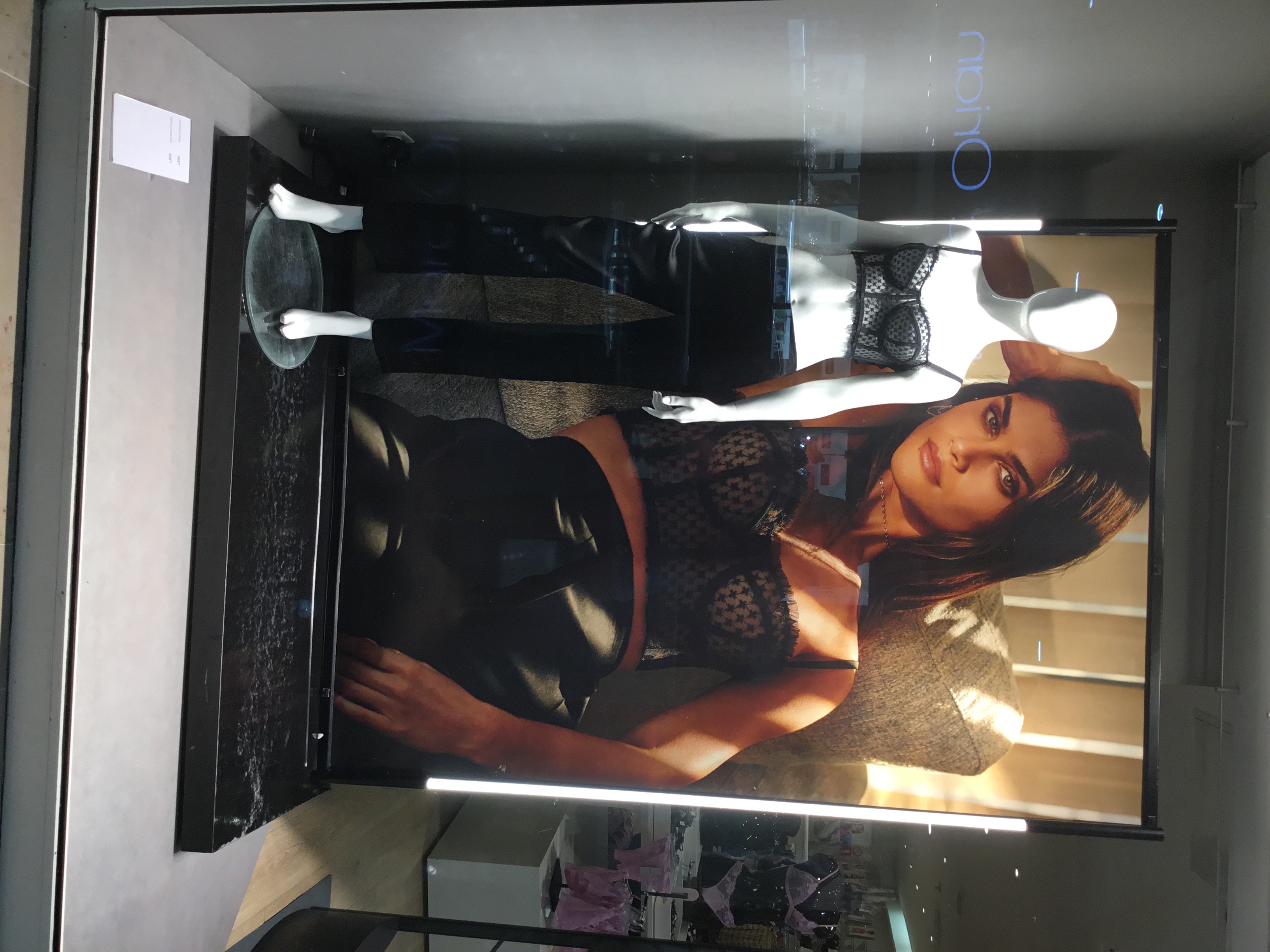 Foto 58 di Etam Lingerie