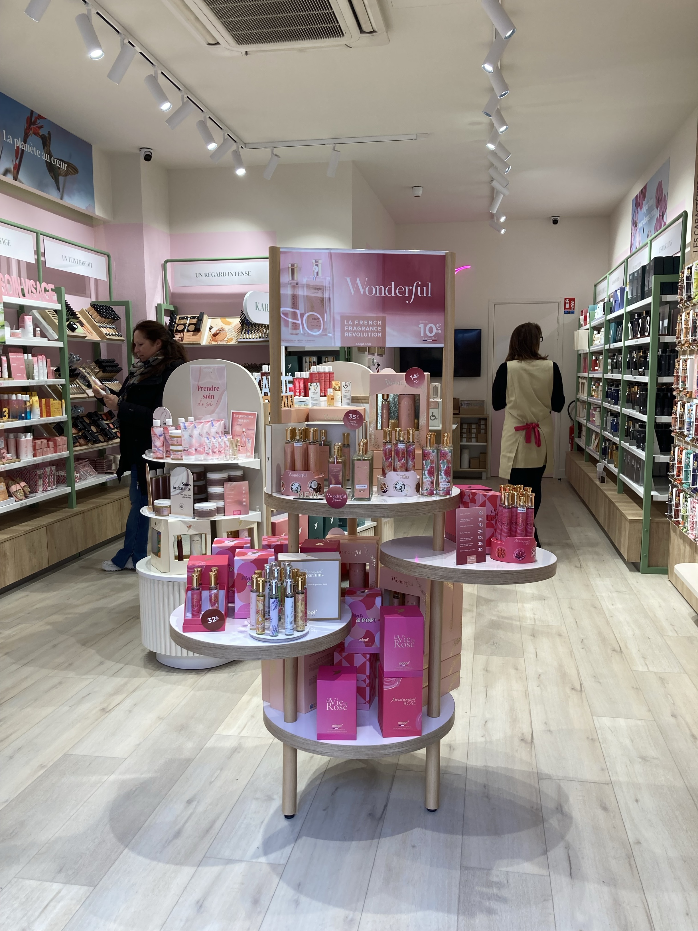 Foto 4 di Adopt Parfums
