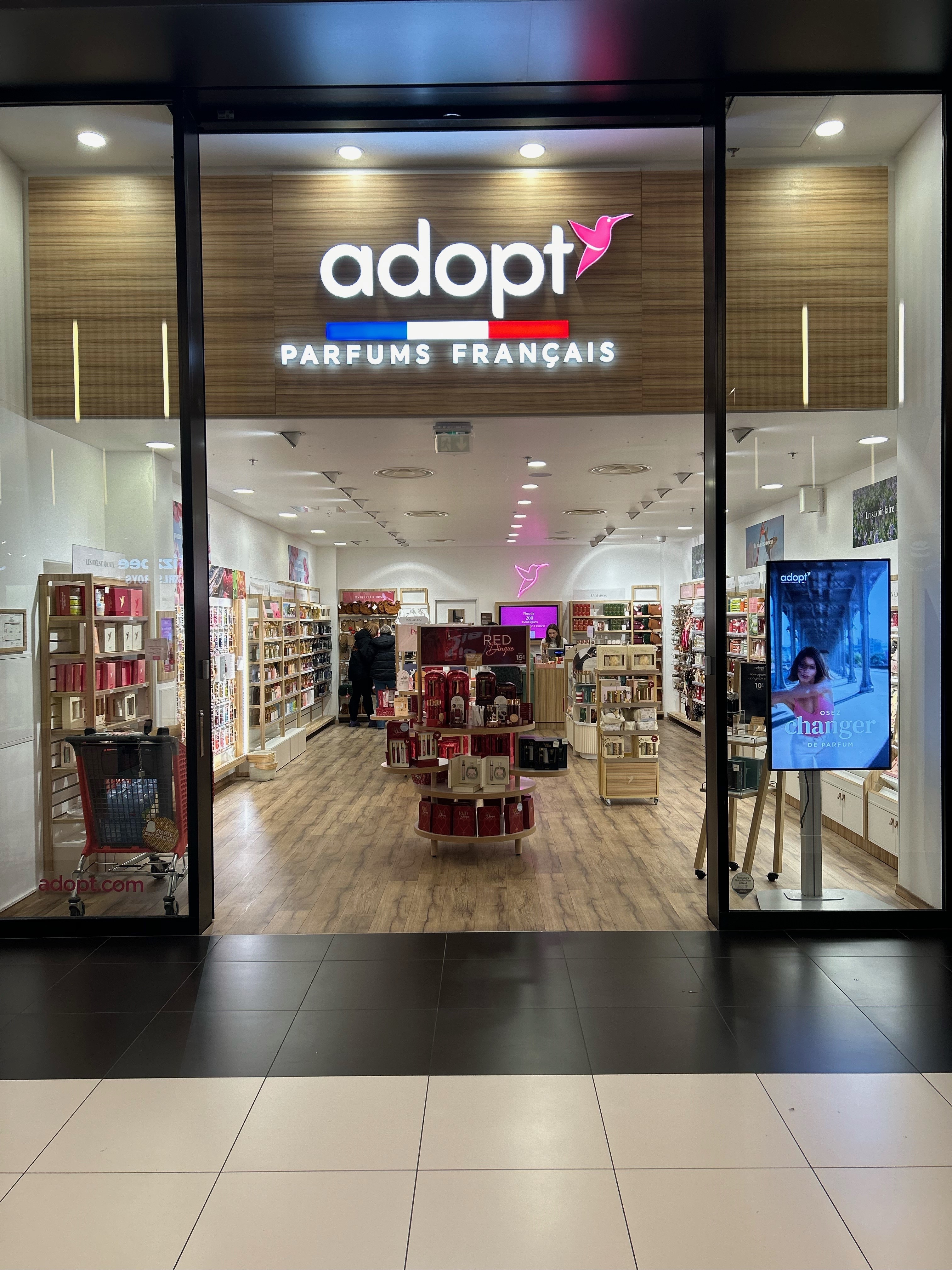 Foto 1 di Adopt Parfums