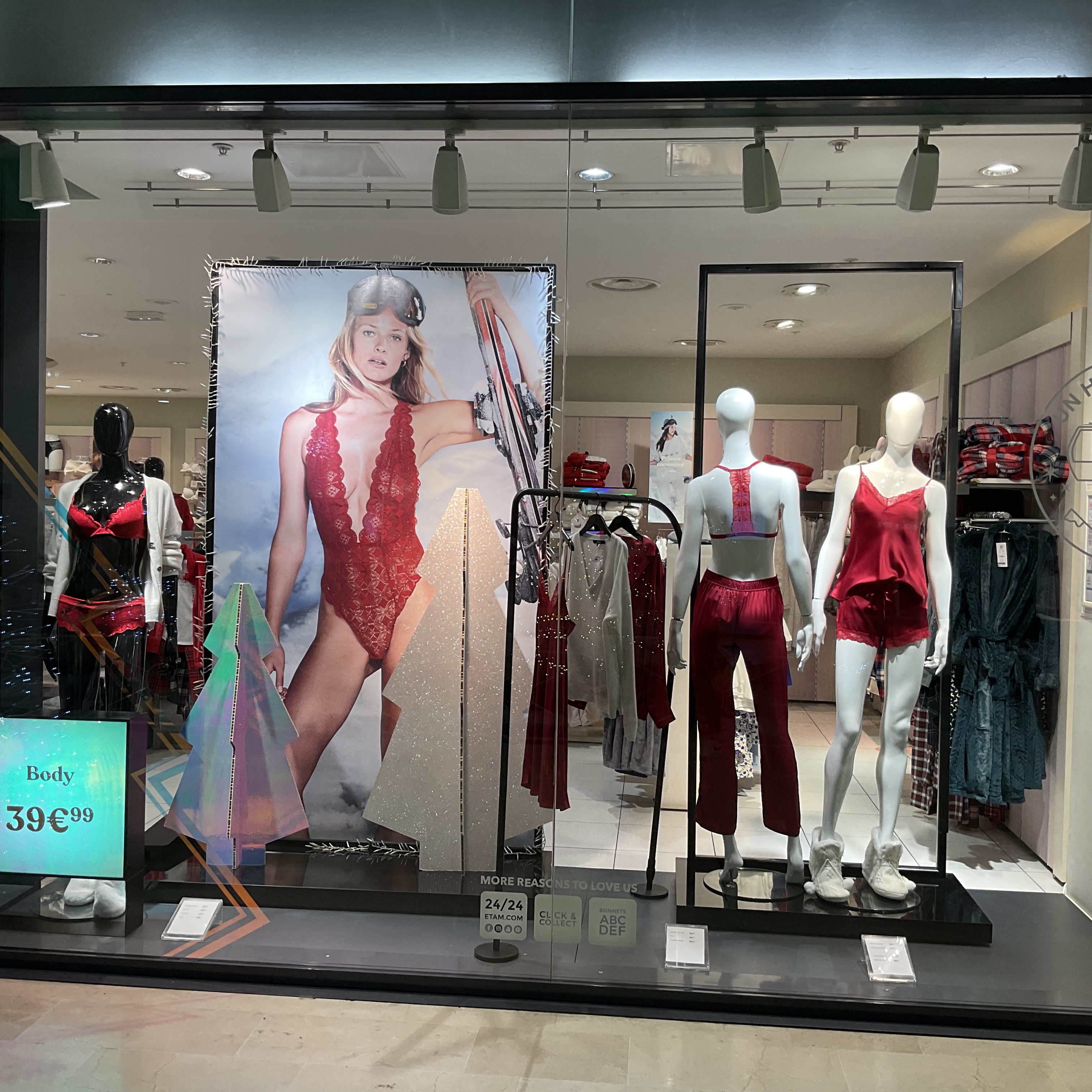 Foto 4 di Etam Lingerie