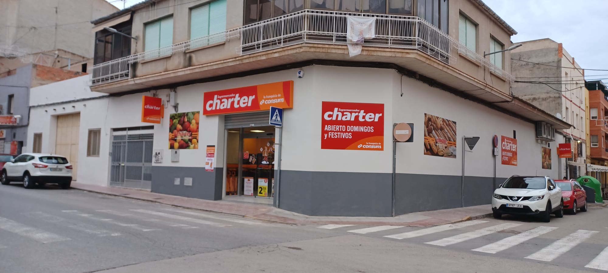 Foto 1 di Supermercados Charter