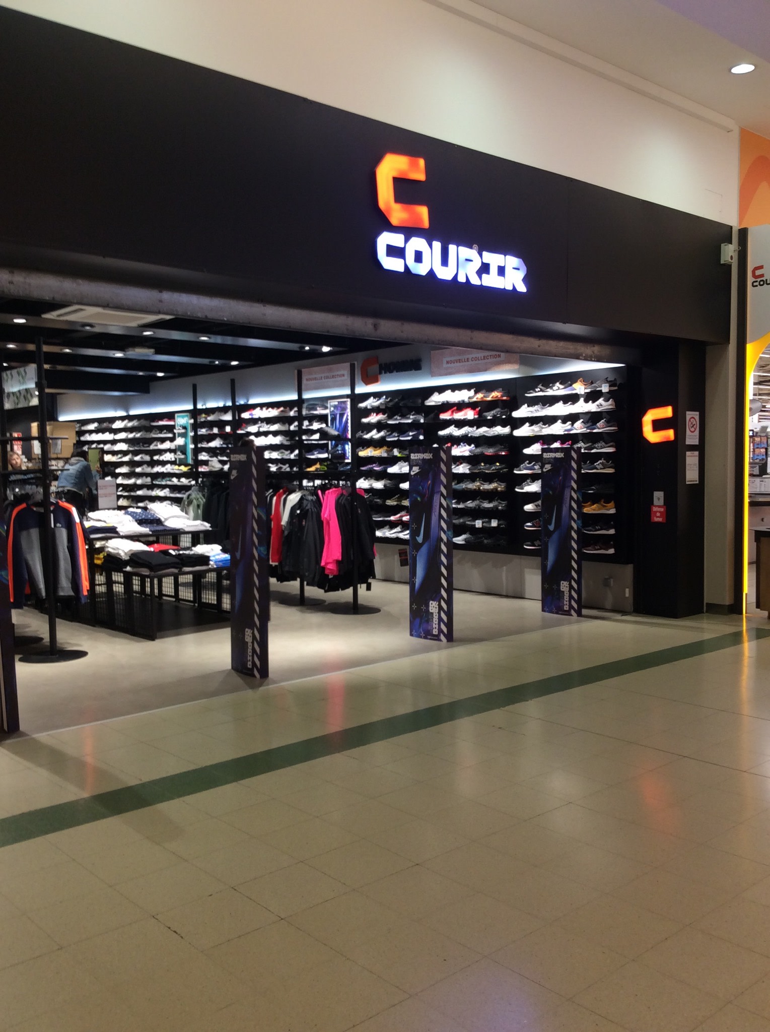 Foto 5 di Courir