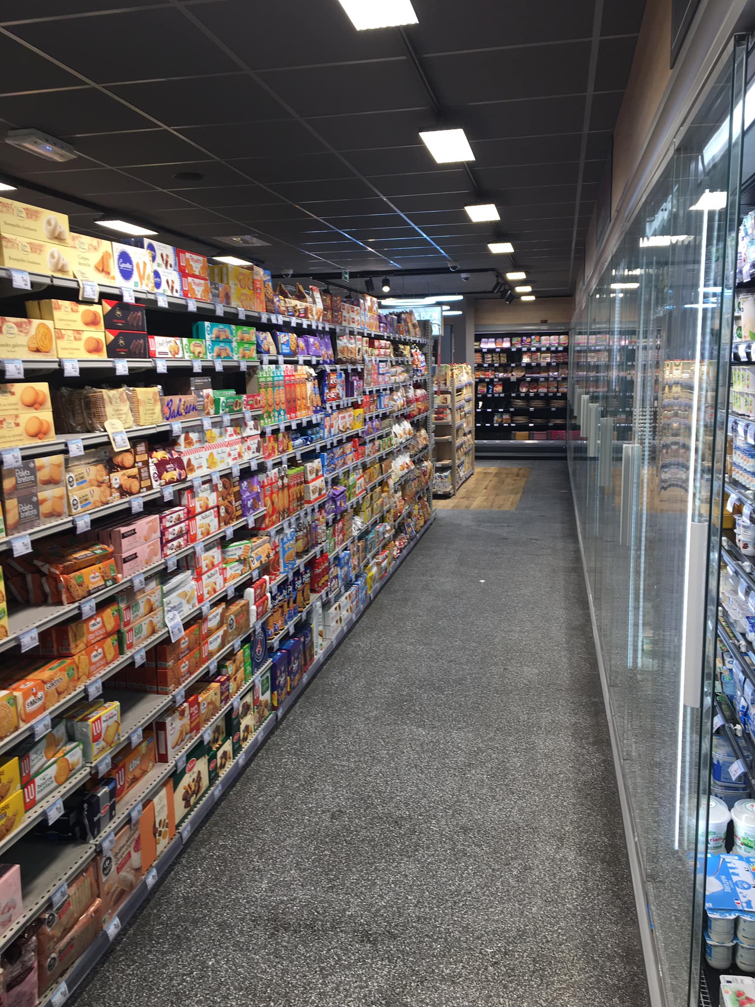 Foto 9 di Carrefour City