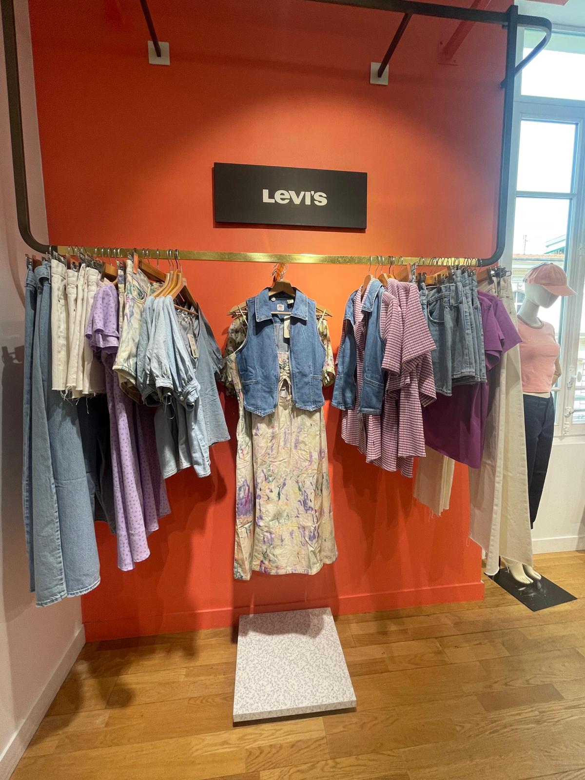 Foto 1 di Levi's