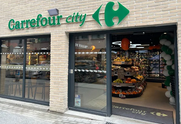 Foto 1 di Carrefour City