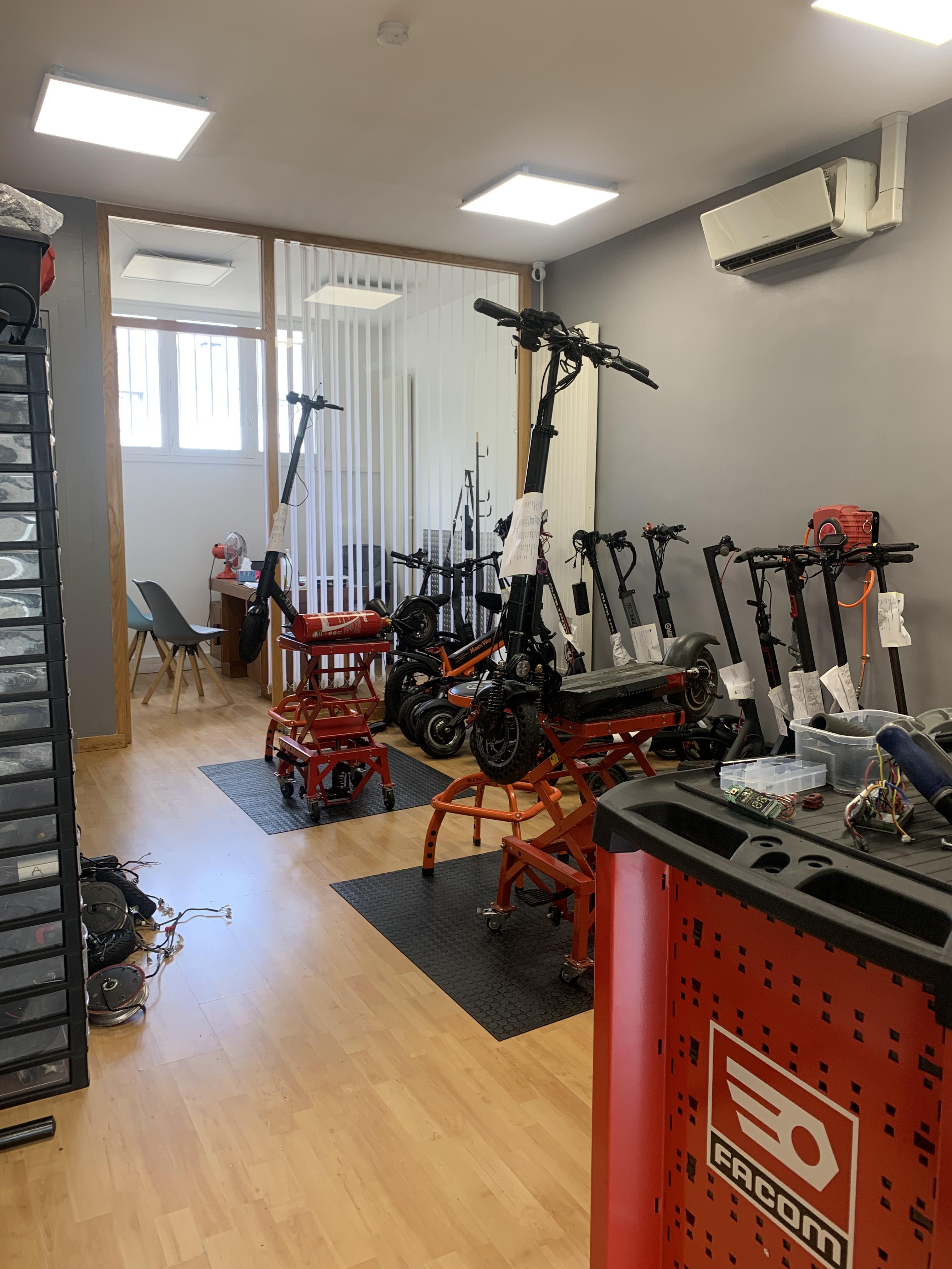 Foto 48 di L'Atelier emobility