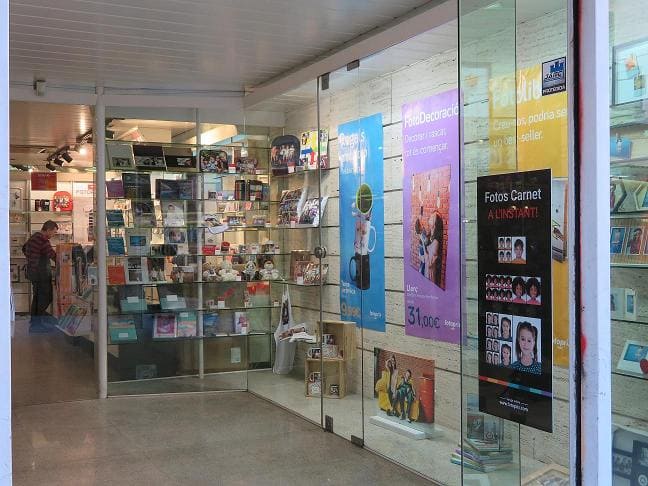 Foto 37 di FotoPrix Sant Andreu