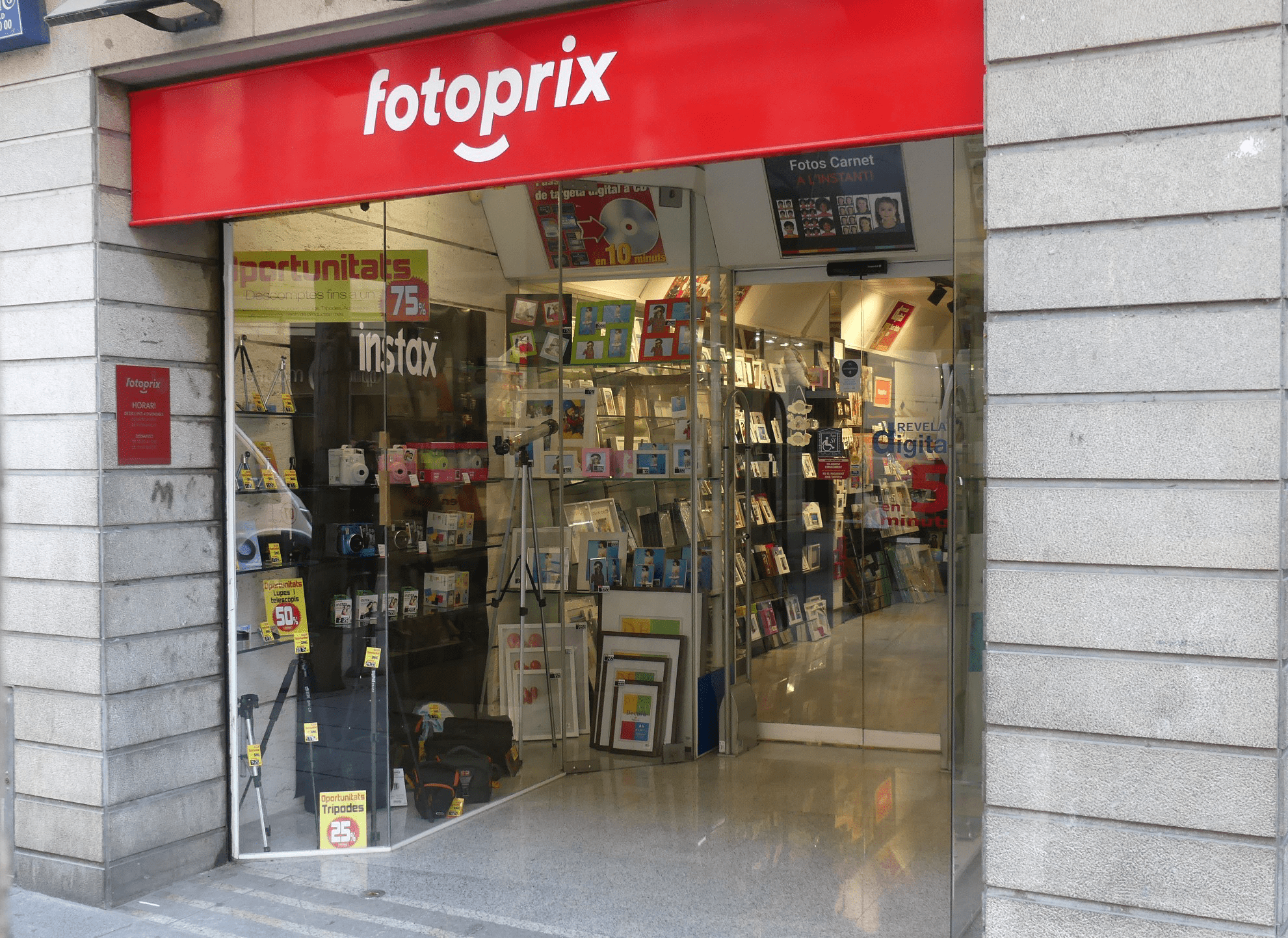 Foto 34 di FotoPrix Mataró