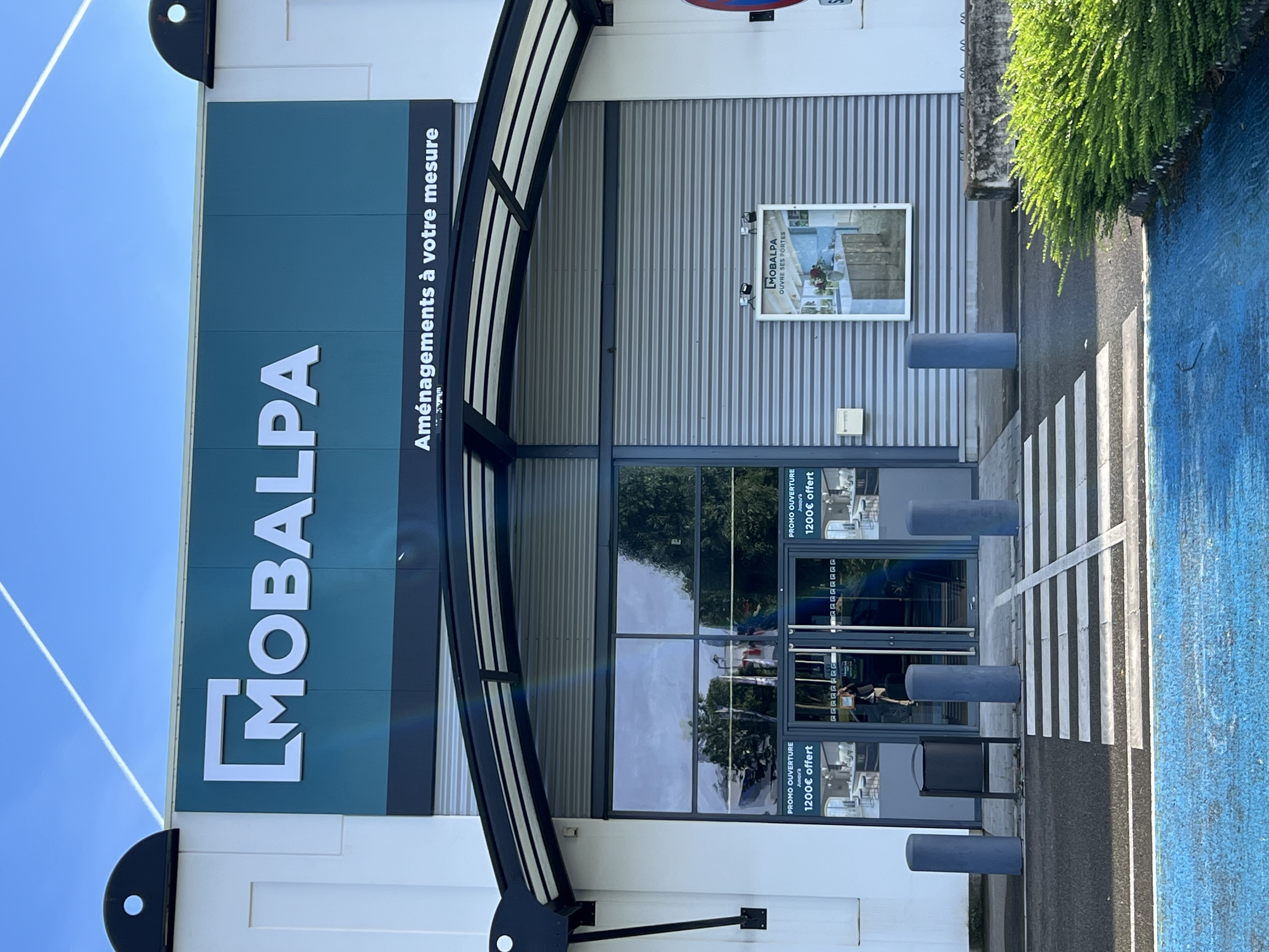 Foto 1 di Mobalpa