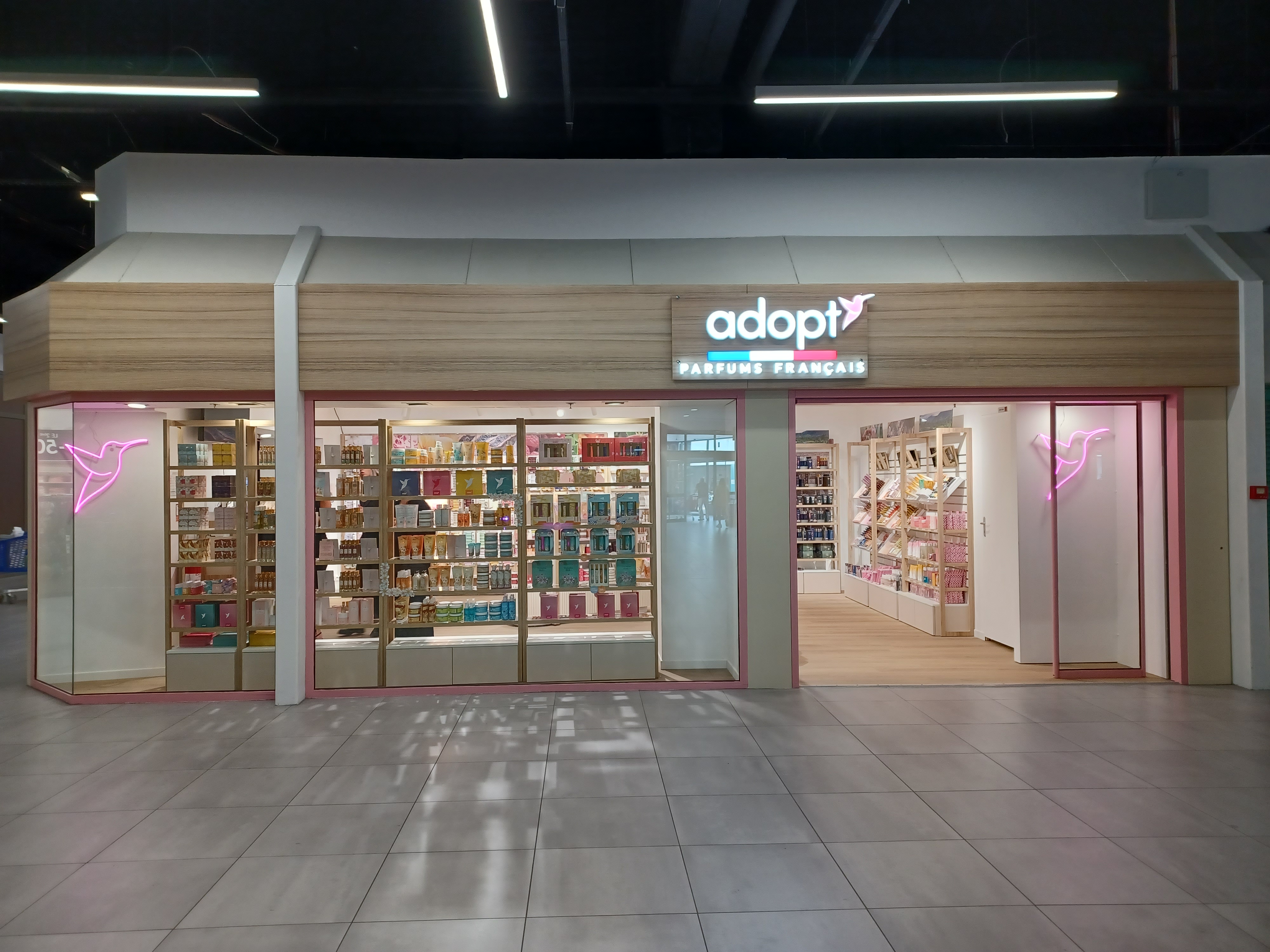 Foto 9 di Adopt Parfums