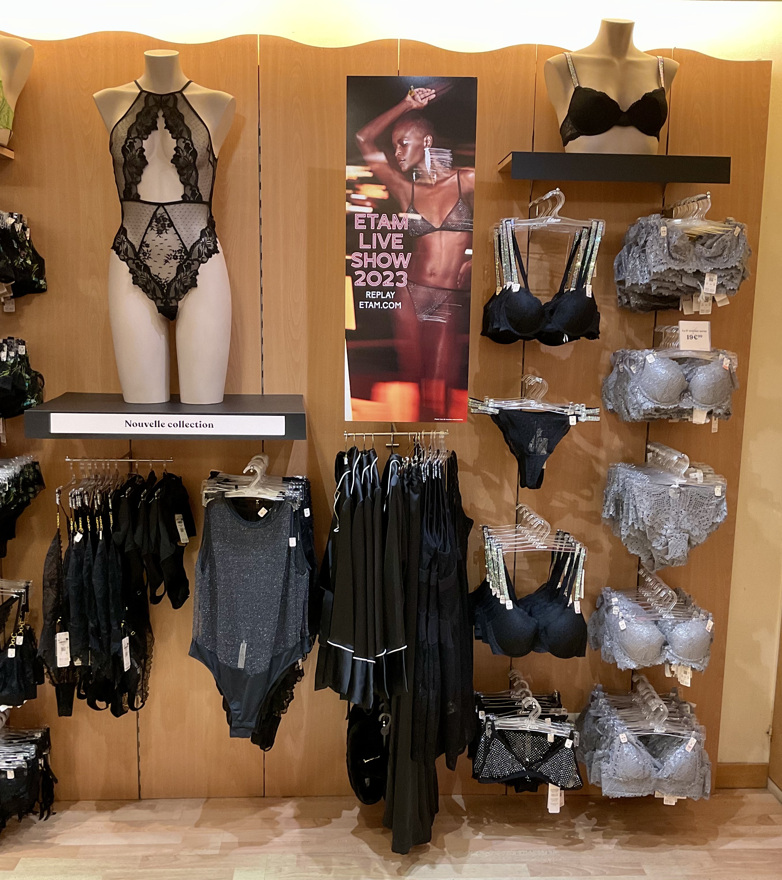 Foto 33 di Etam Lingerie