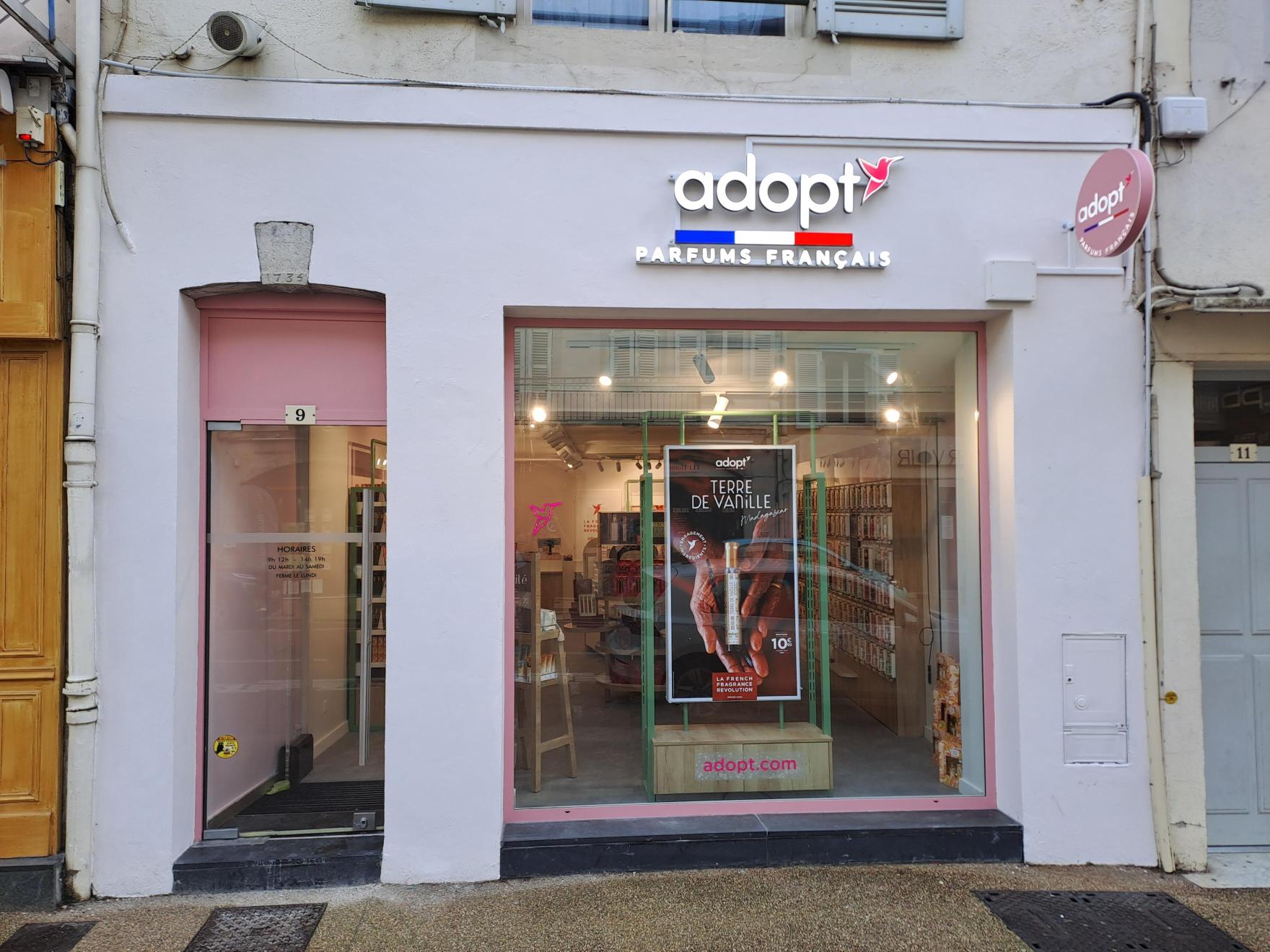 Foto 1 di Adopt Parfums