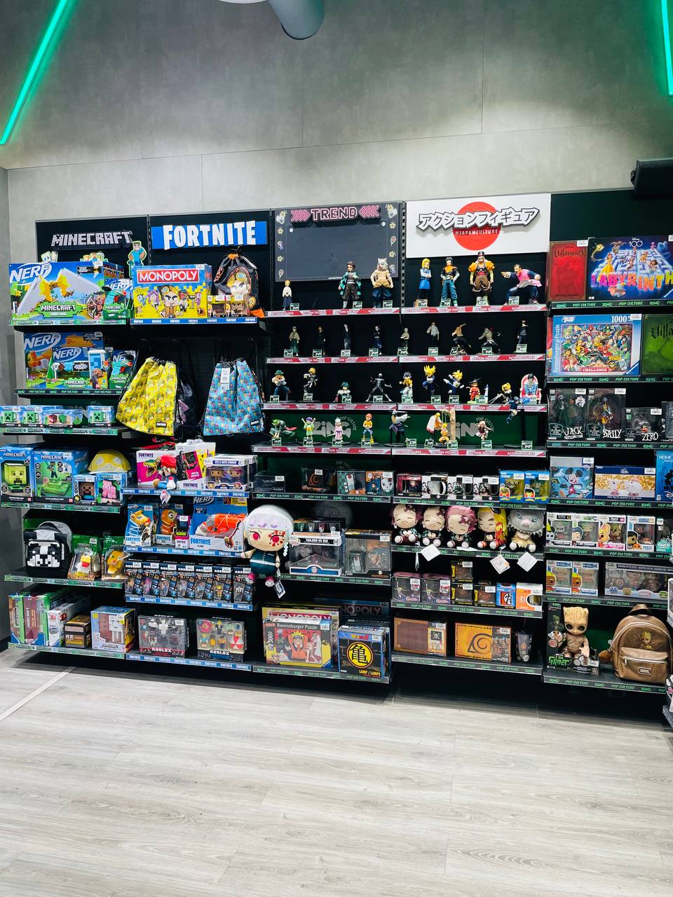 Foto 6 di GameStop