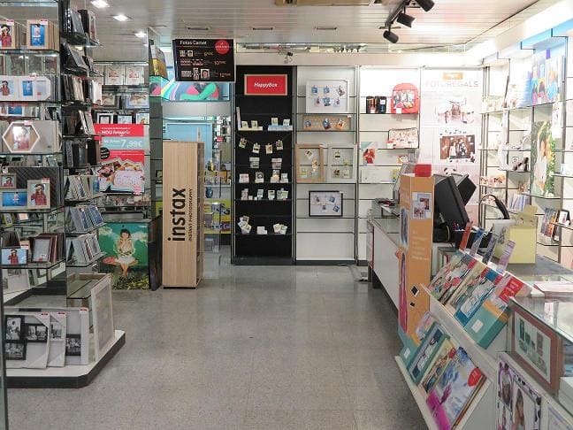 Foto 40 di FotoPrix Sant Andreu