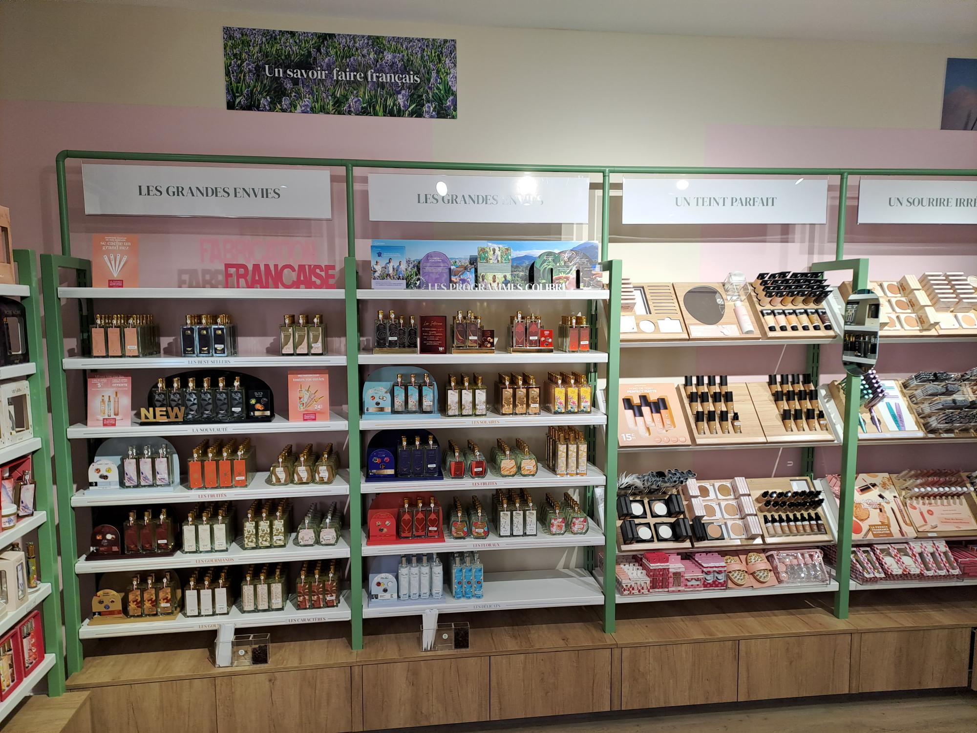 Foto 7 di Adopt Parfums