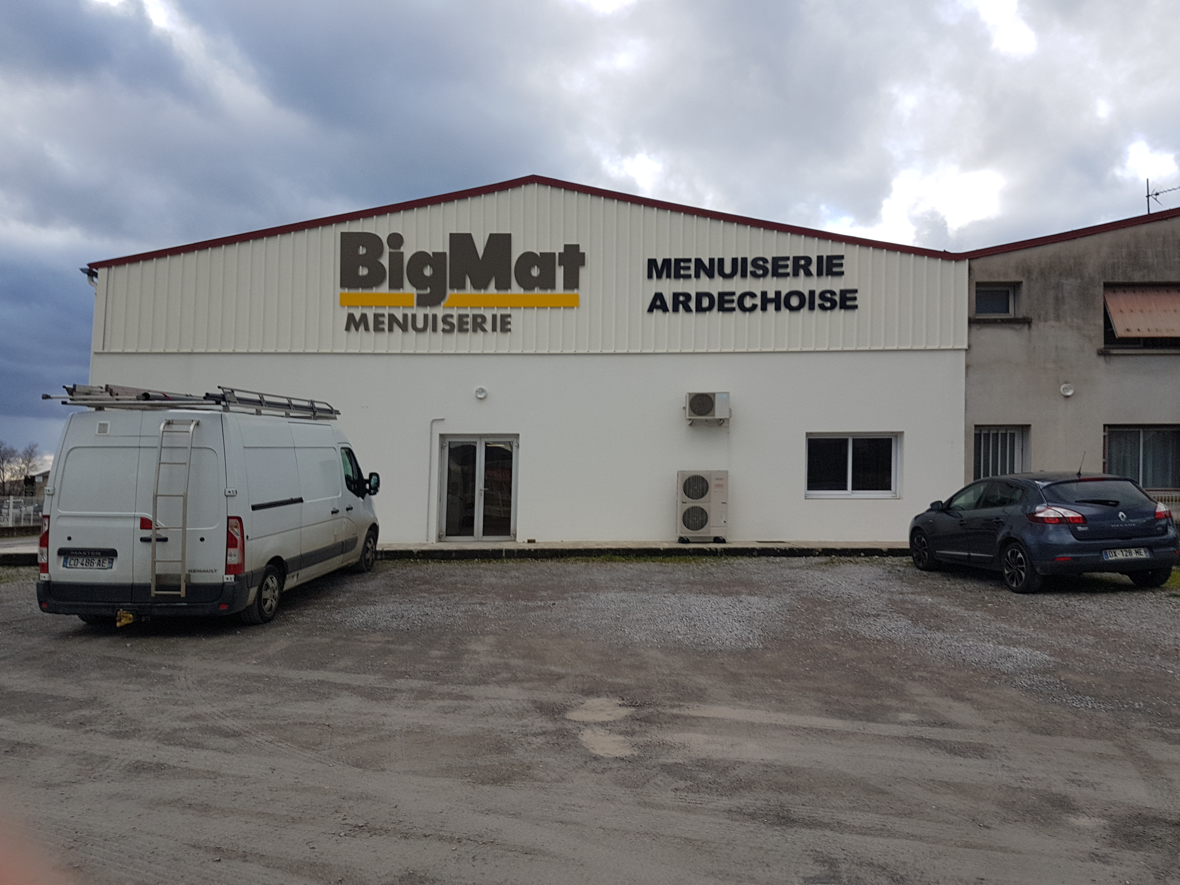 Foto 2 di BigMat Lavilledieu - Menuiserie Ardéchoise