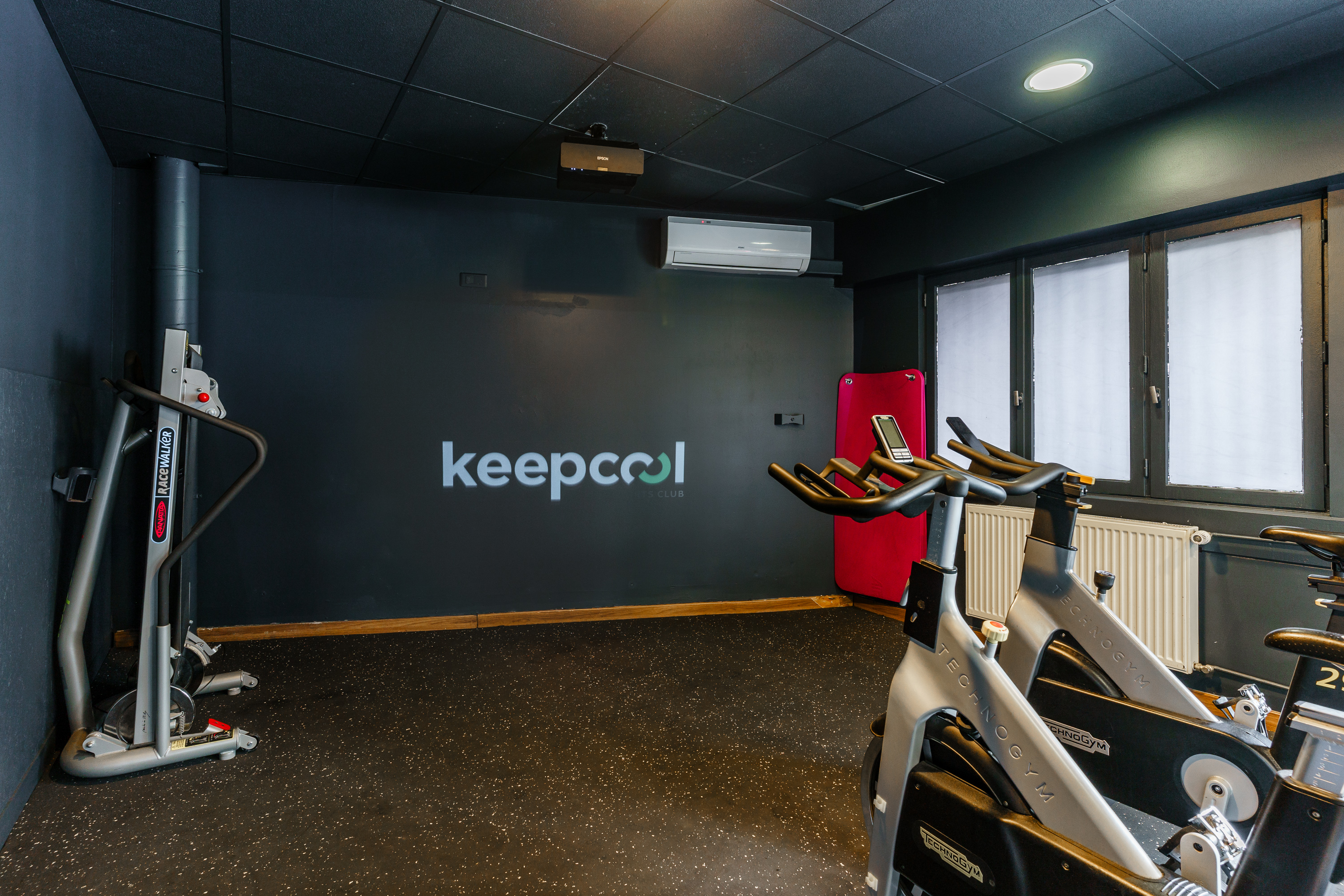 Fotografia 11 de Keepcool Metz Gare