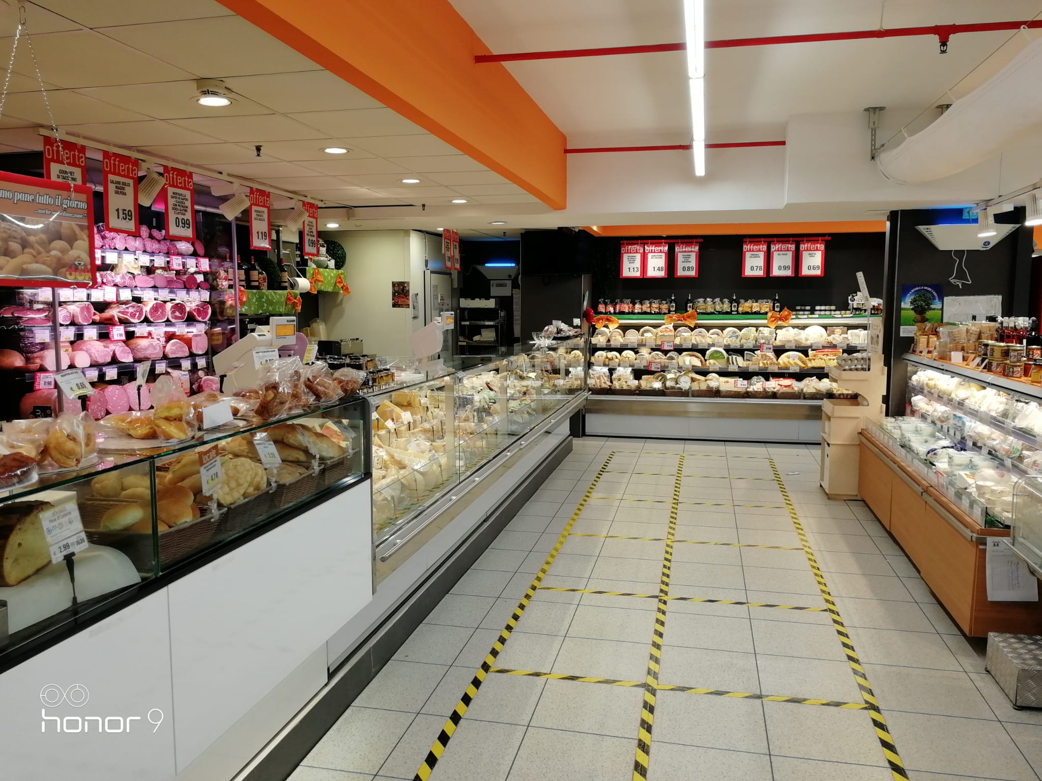 Photo 24 de Supermercato dok