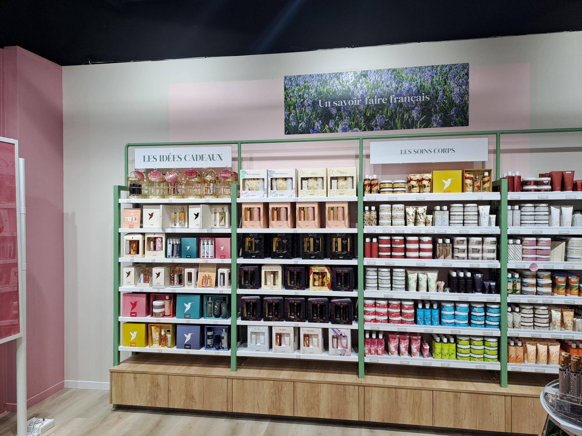 Foto 4 di Adopt Parfums