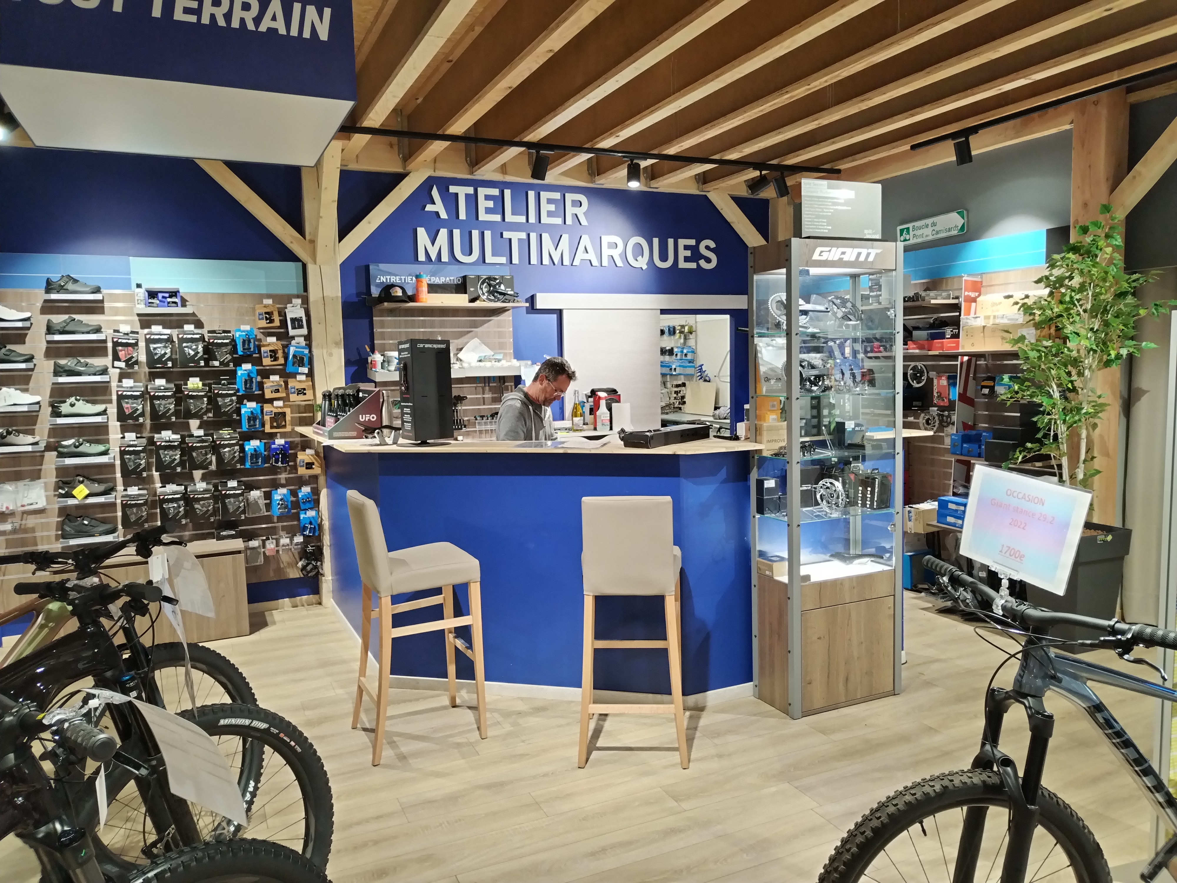 Foto 4 di GIANT STORE ALES
