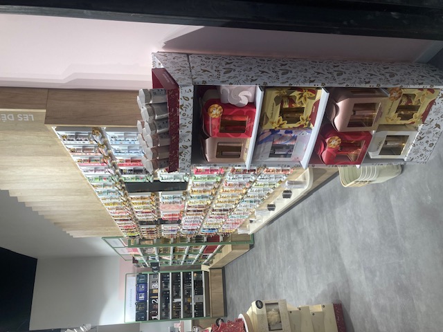 Foto 4 di Adopt Parfums
