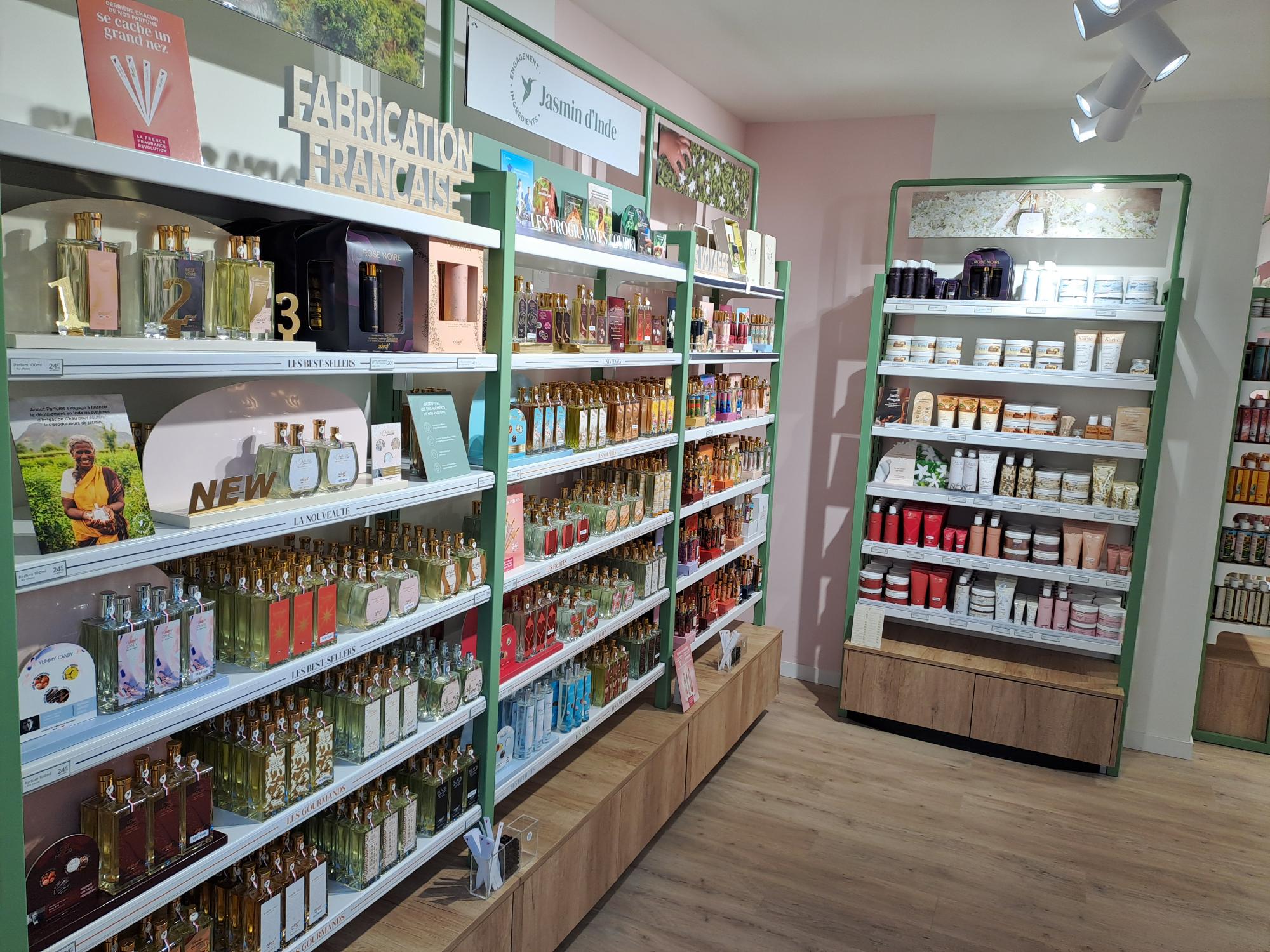 Foto 4 di Adopt Parfums