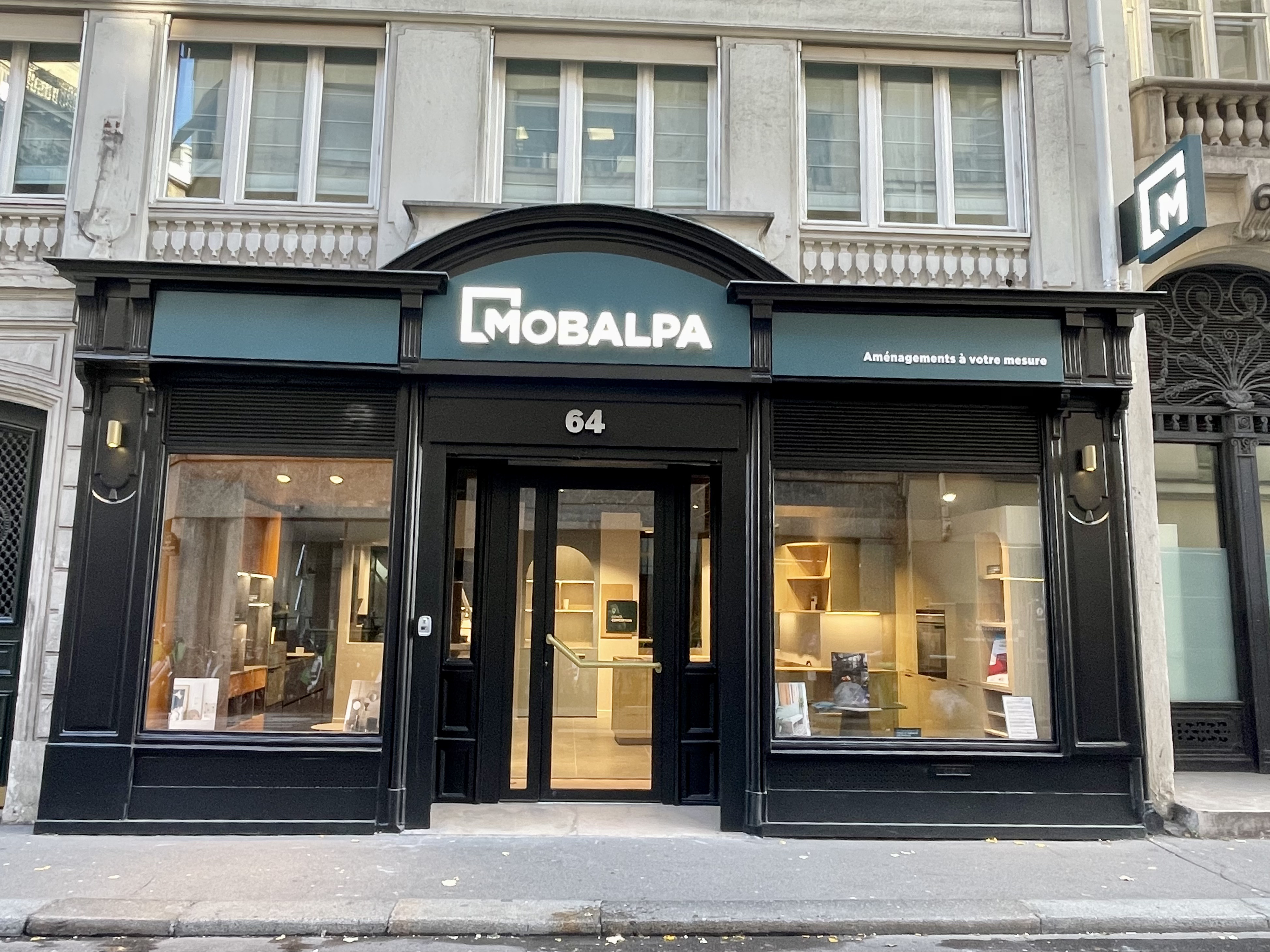 Foto 1 di Mobalpa