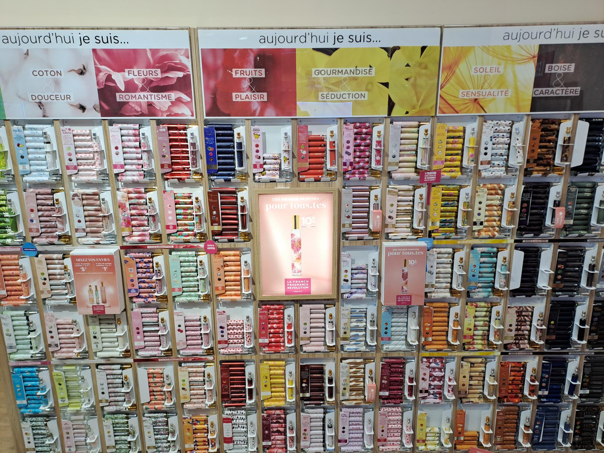 Foto 4 di Adopt Parfums