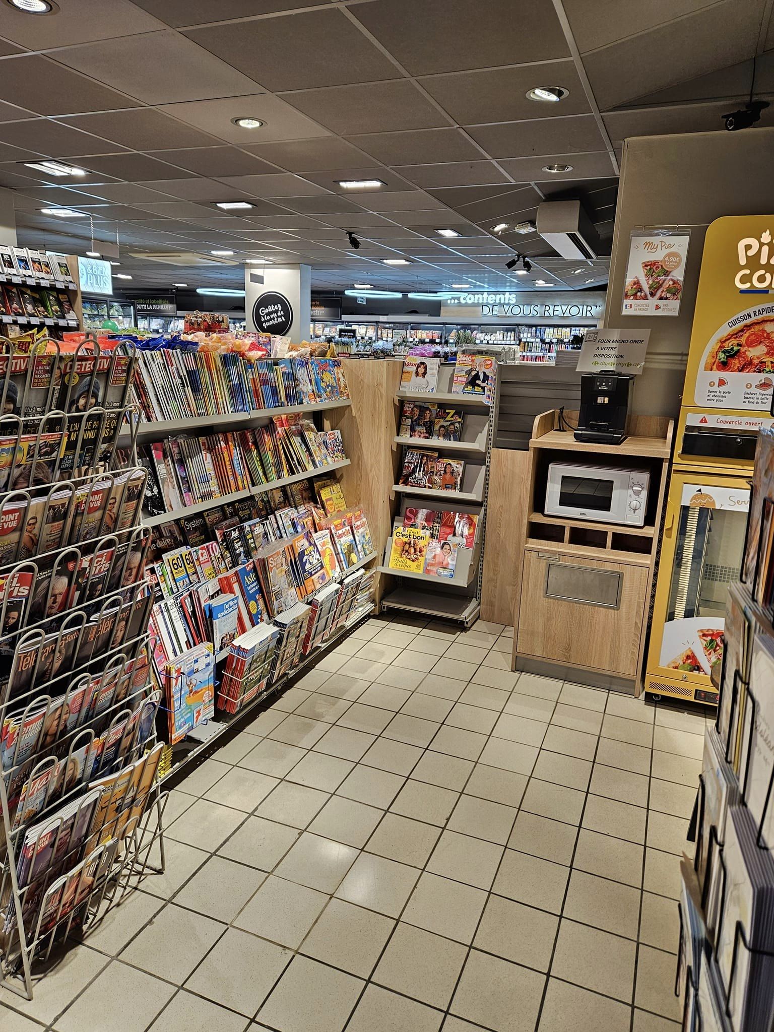 Foto 2 di Carrefour Express