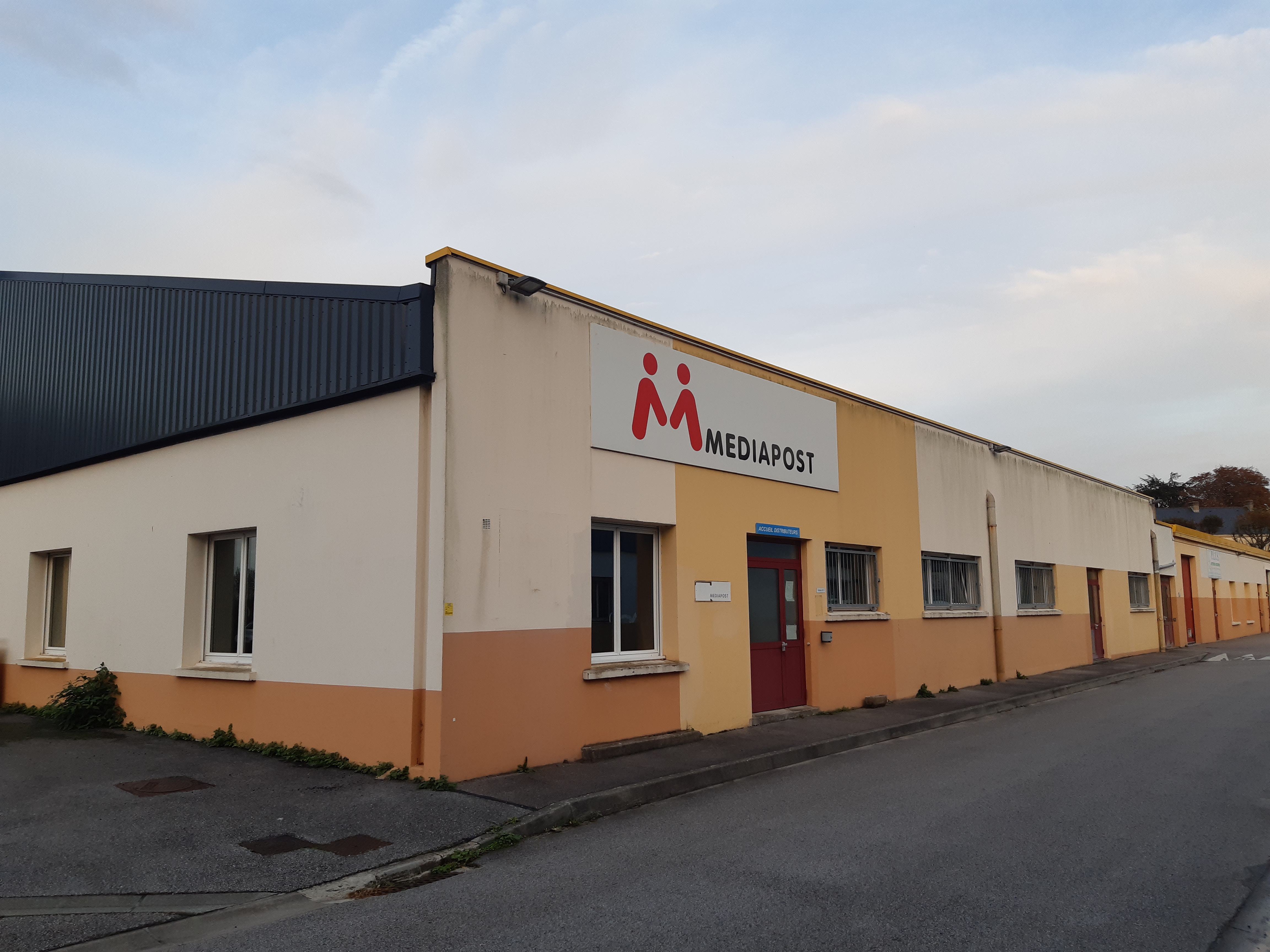 Foto 2 di MEDIAPOSTE