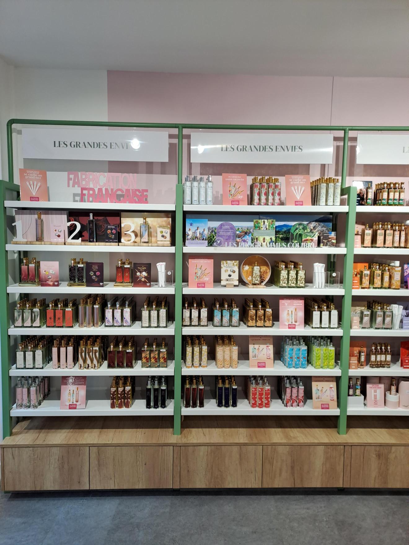 Foto 9 di Adopt Parfums