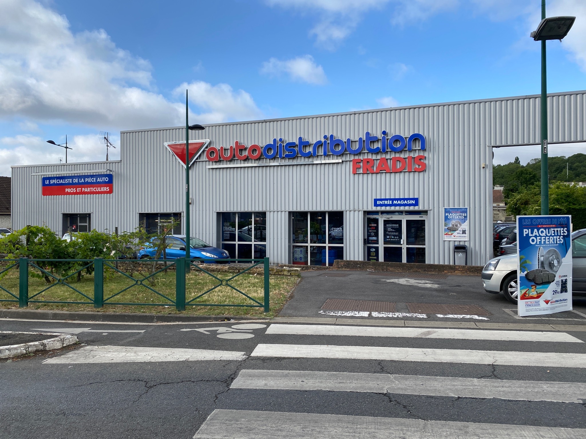 Foto 4 di Autodistribution