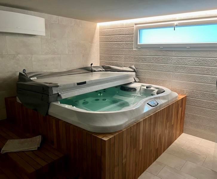 Foto 109 di AMBIANCE SPA JACUZZI VALENCE