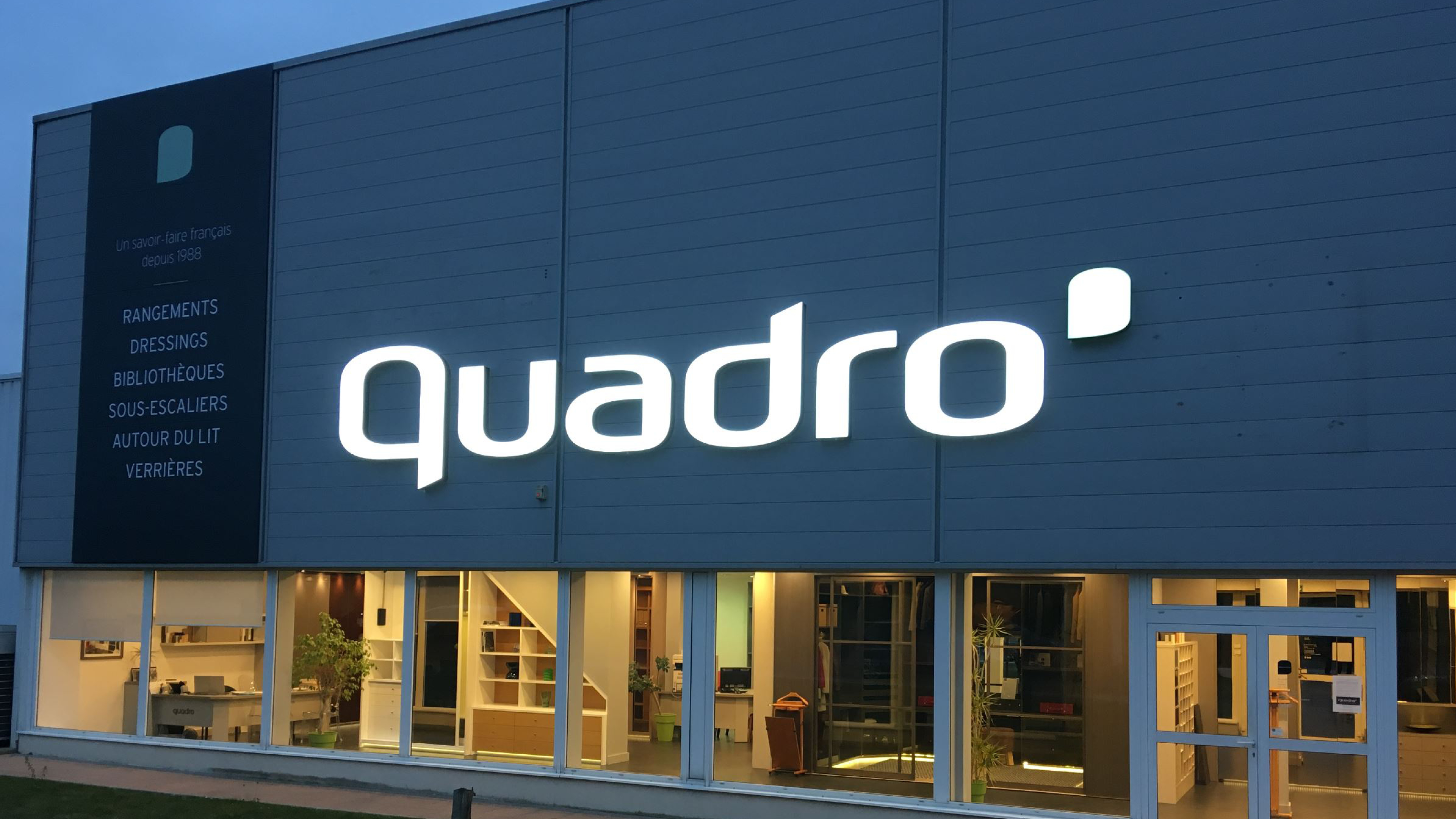 QUADRO DOMONT