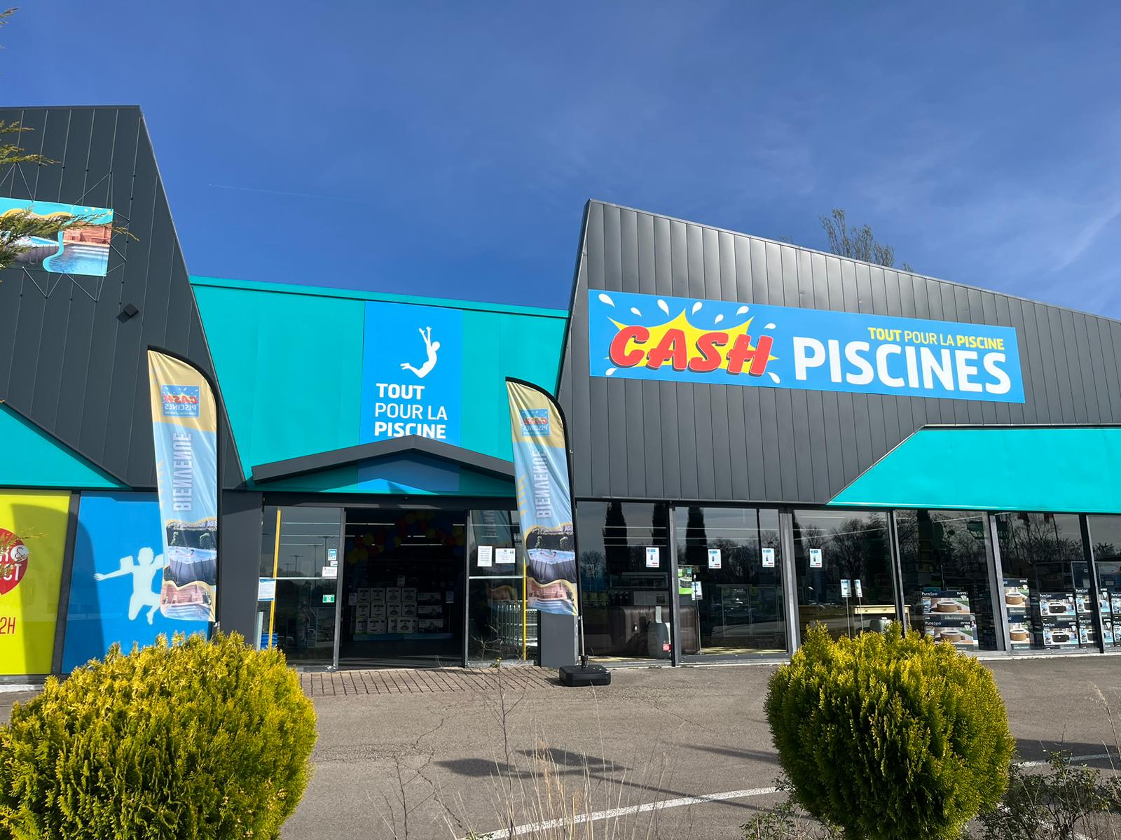 Foto 1 di Cash Piscines
