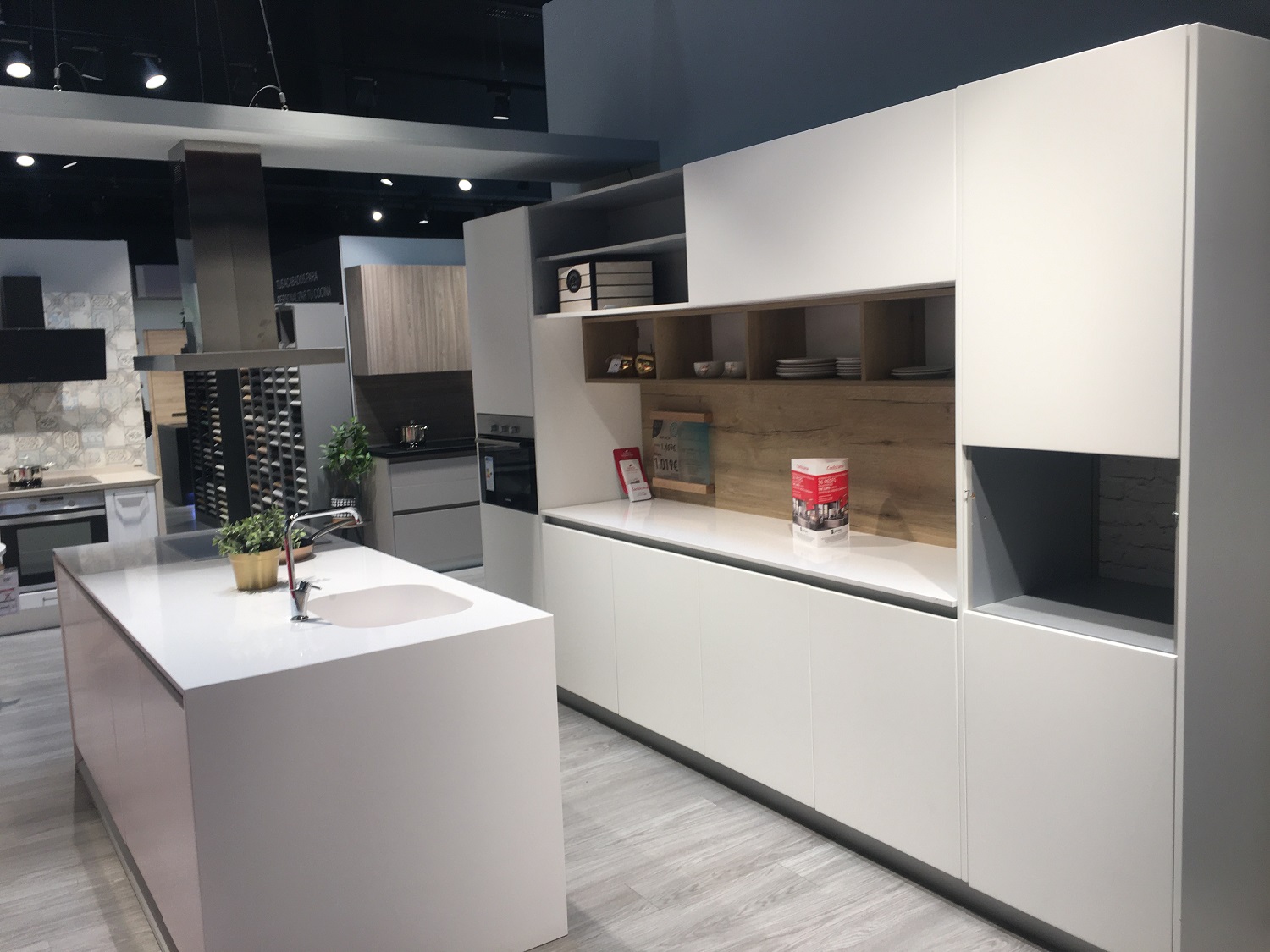 Foto 7 di Conforama Málaga