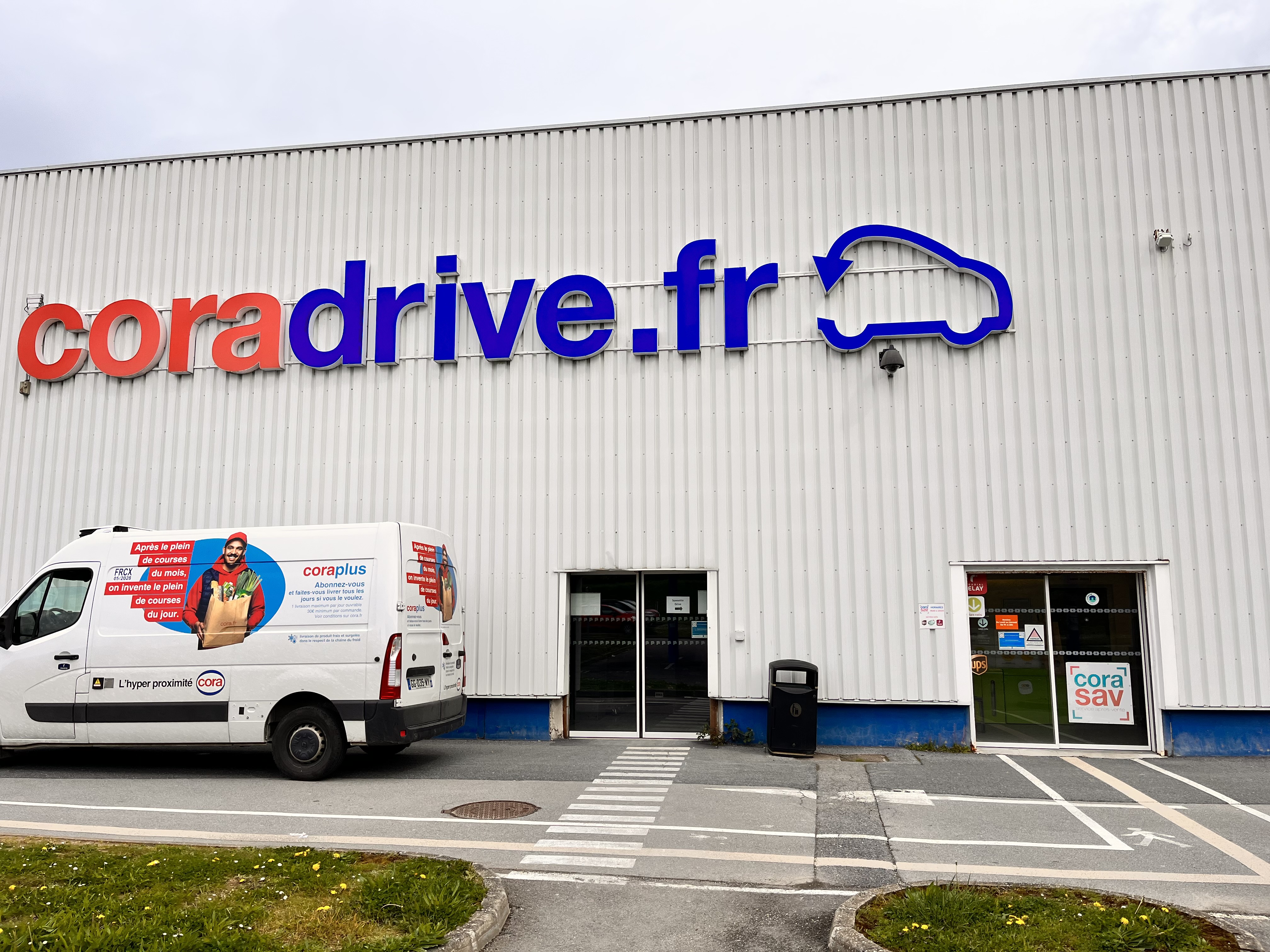 Foto 2 di Cora Drive