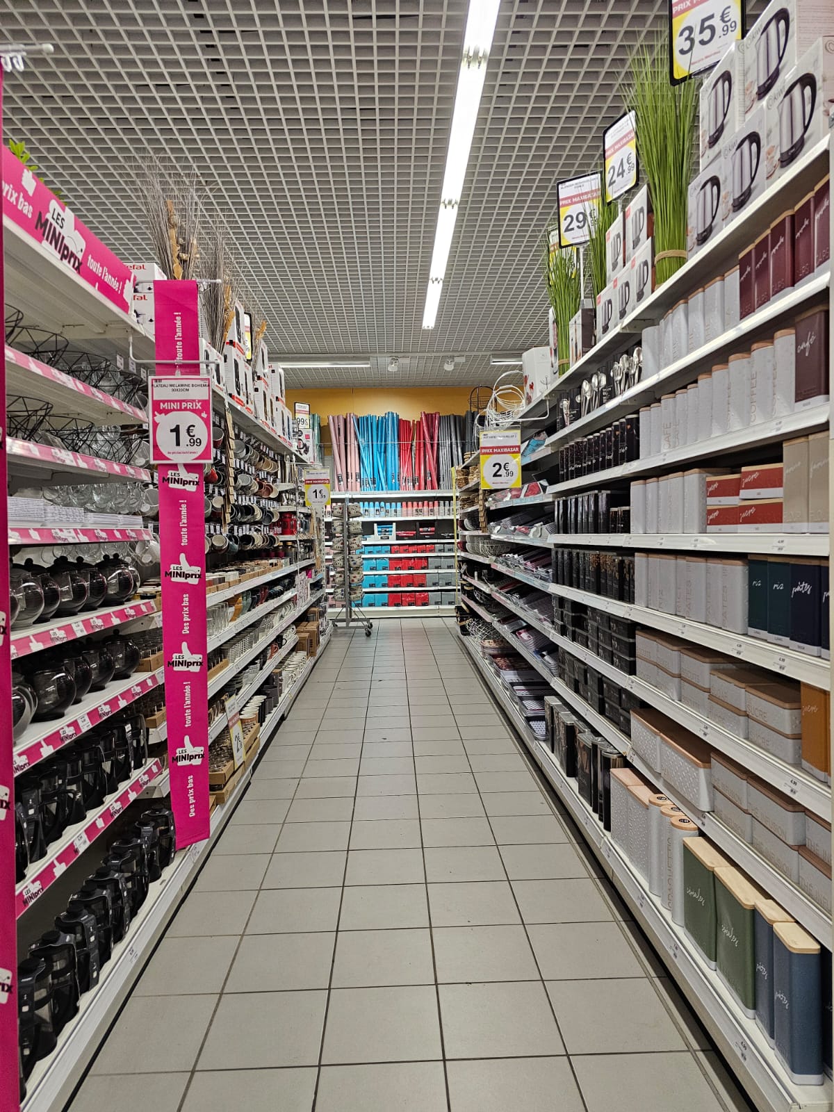 Foto 6 di Maxi Bazar