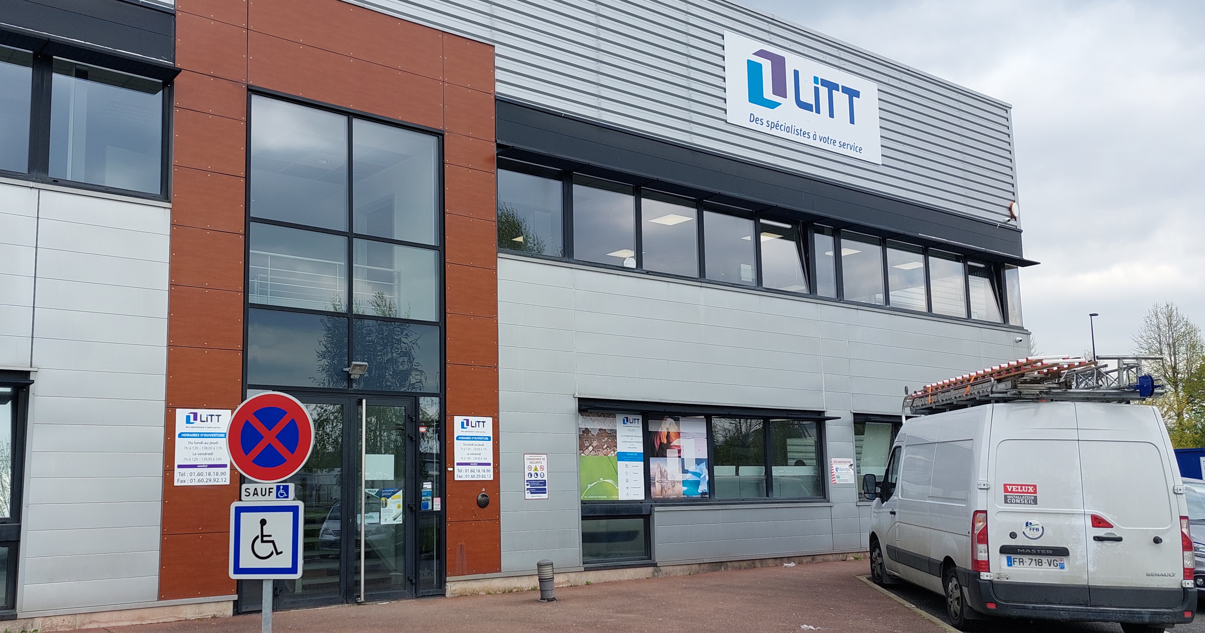 Foto 1 di LiTT