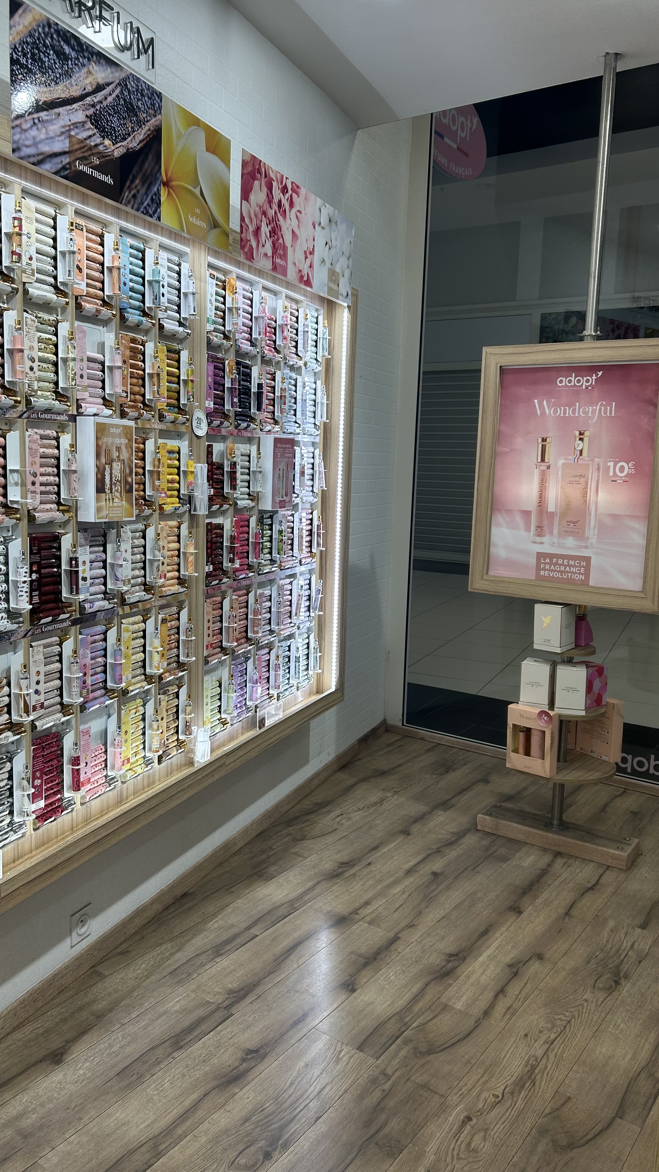Foto 7 di Adopt Parfums