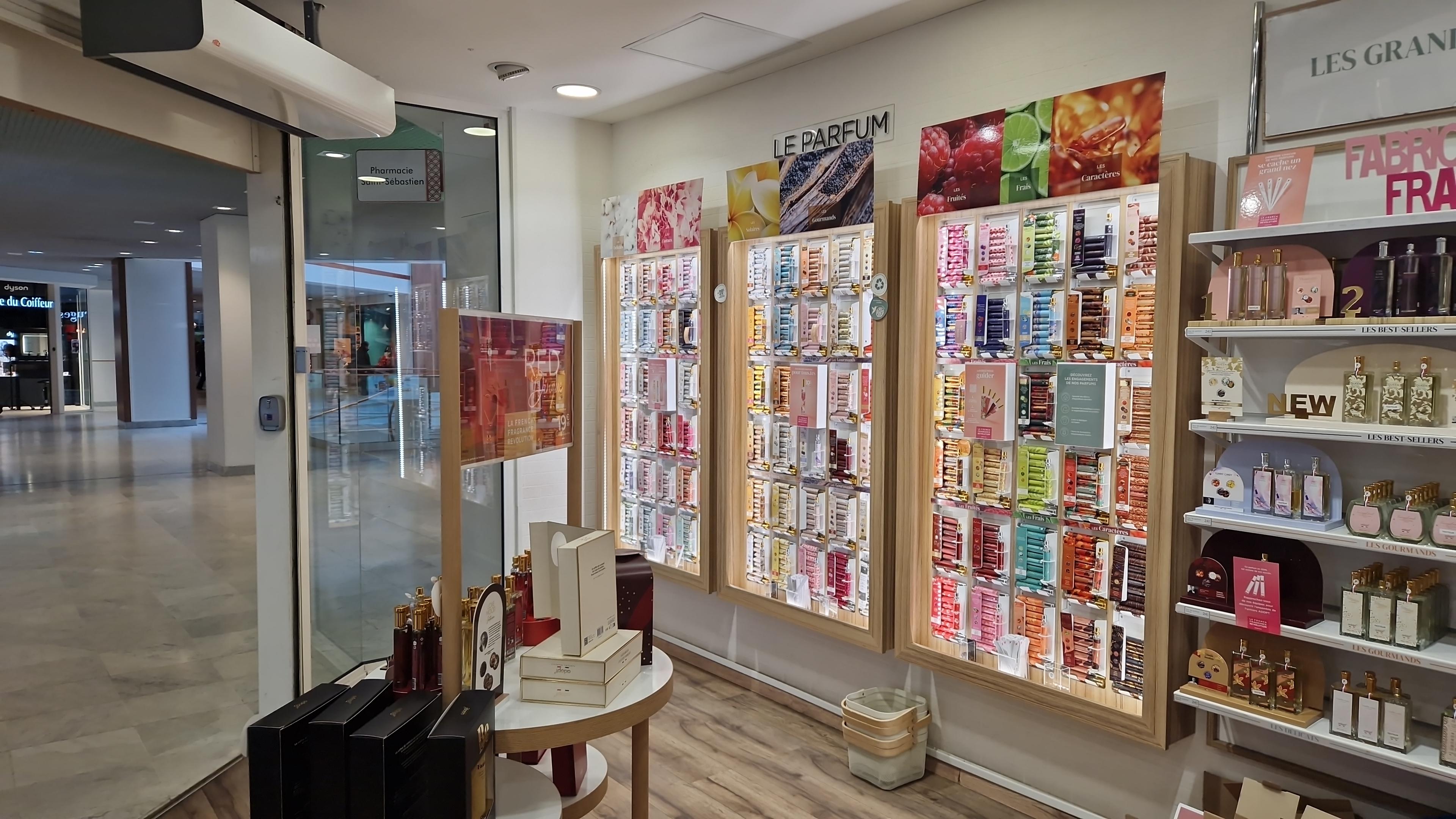 Foto 5 di Adopt Parfums