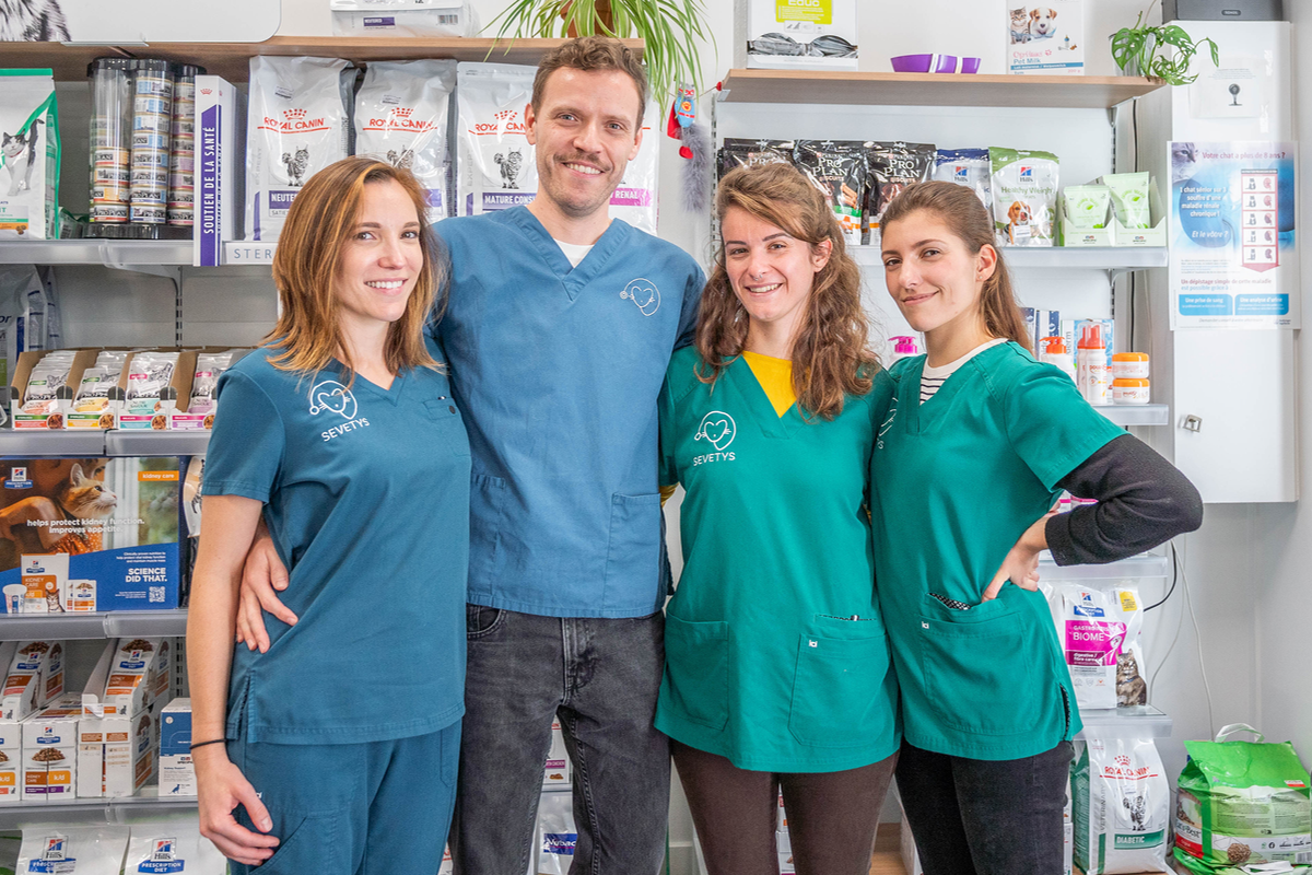 Clinique vétérinaire Familyvets Saint-Mandé - Dr Chauvin et Della Valle Clinique vétérinaire Familyvets Saint-Mandé - Dr Chauvin et Della Valle
