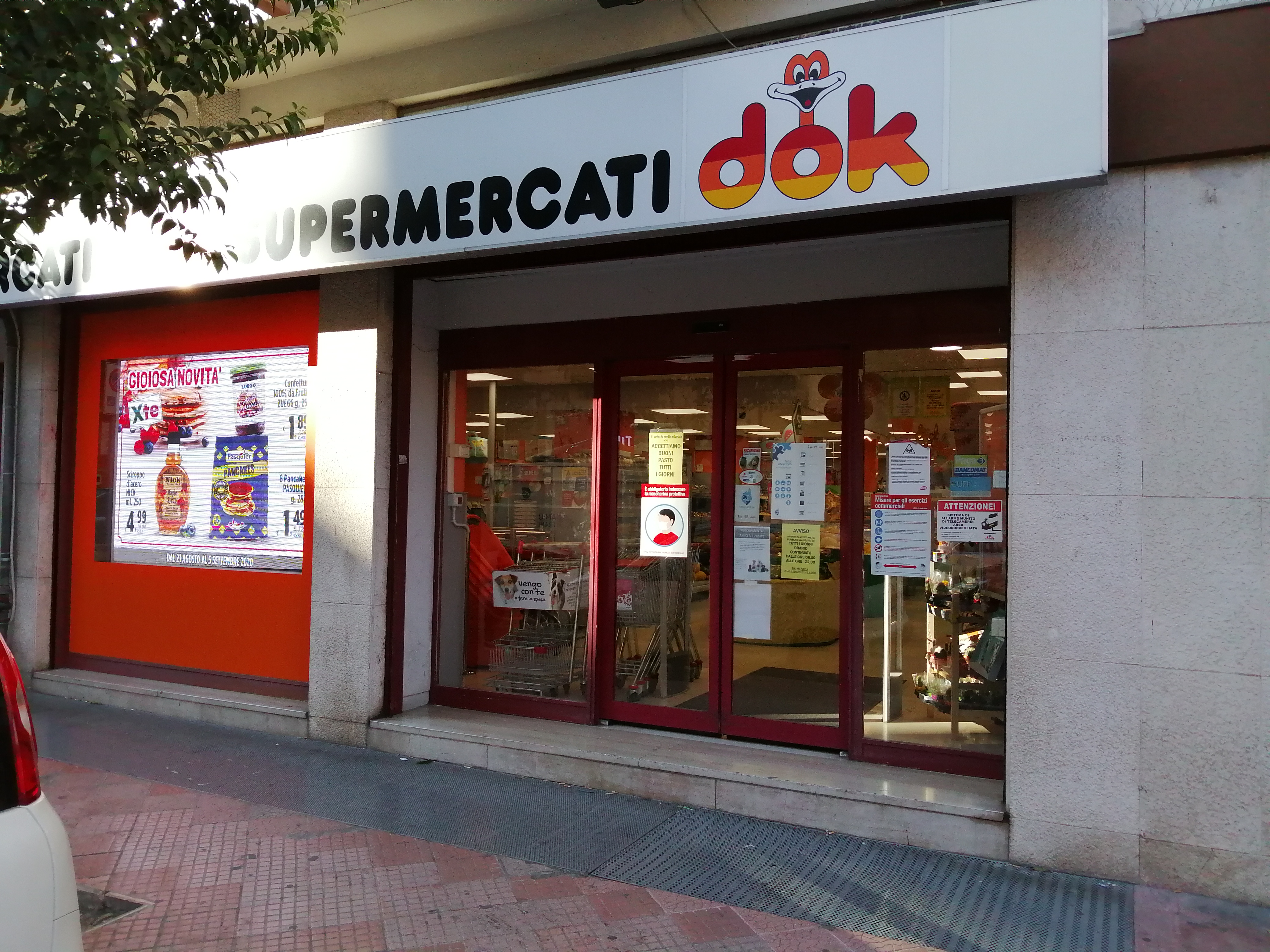 Photo 4 de Supermercato dok