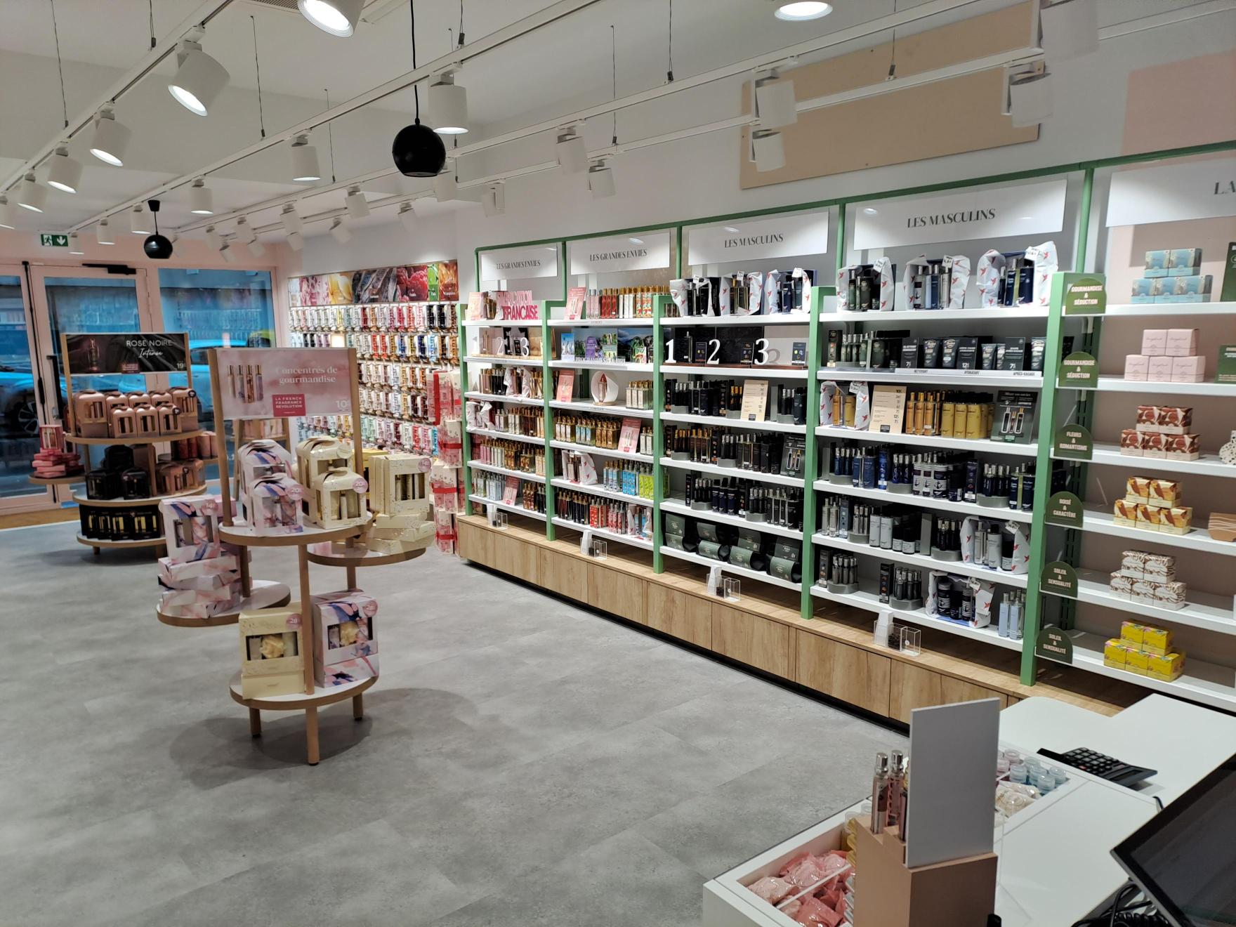 Foto 7 di Adopt Parfums